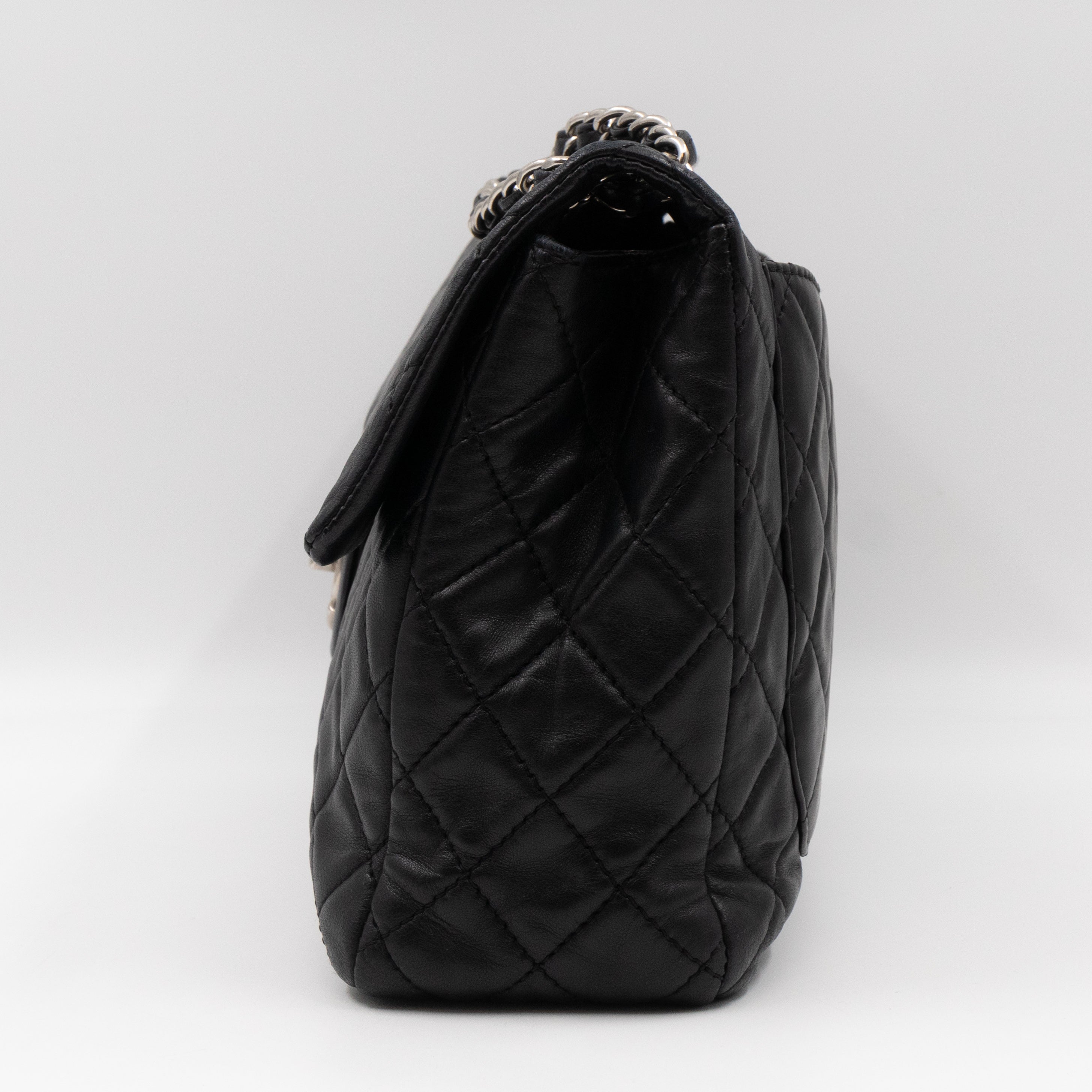 Classic Single Flap Maxi Black Lambskin Silver