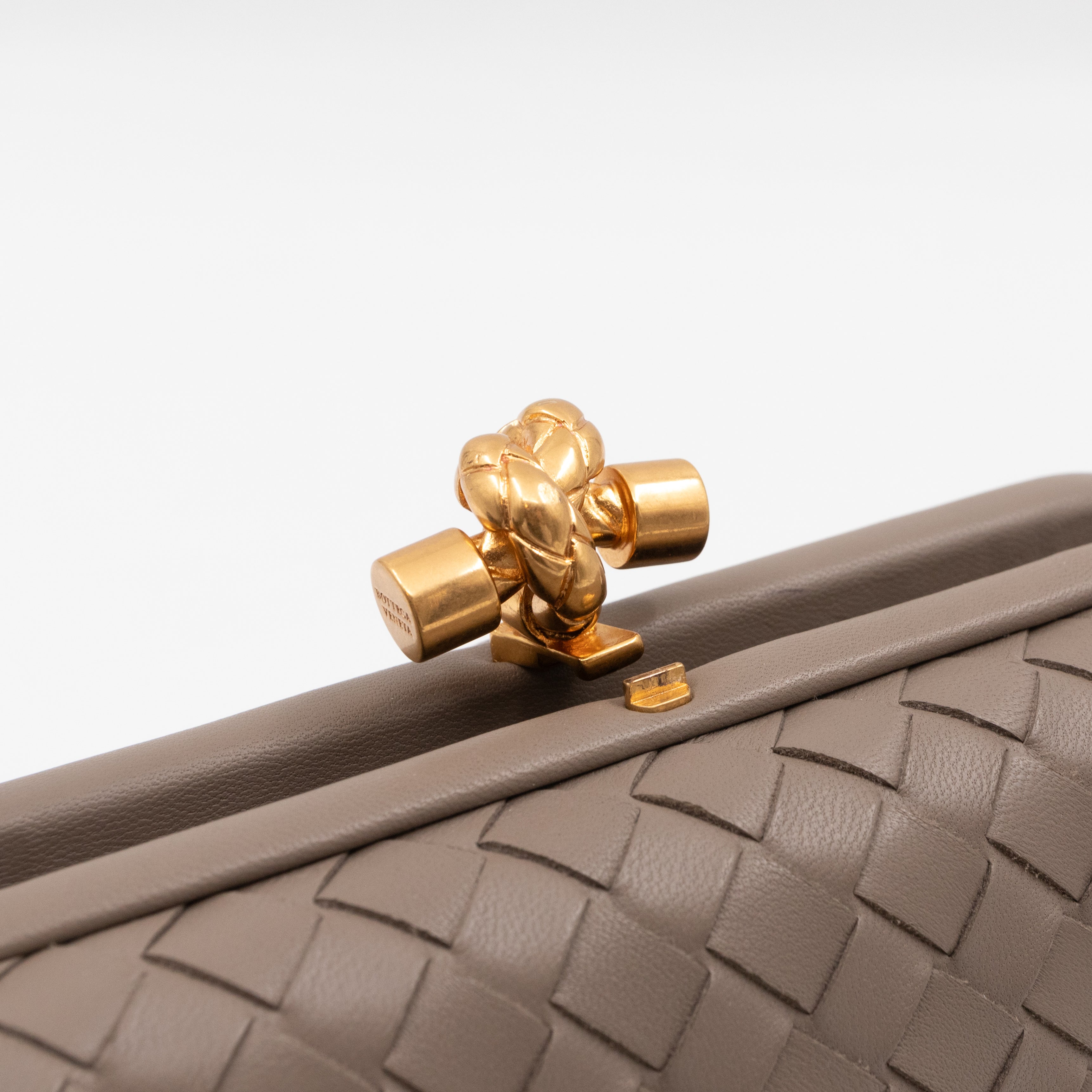 Knot Clutch with Chain Intrecciato Greige Leather