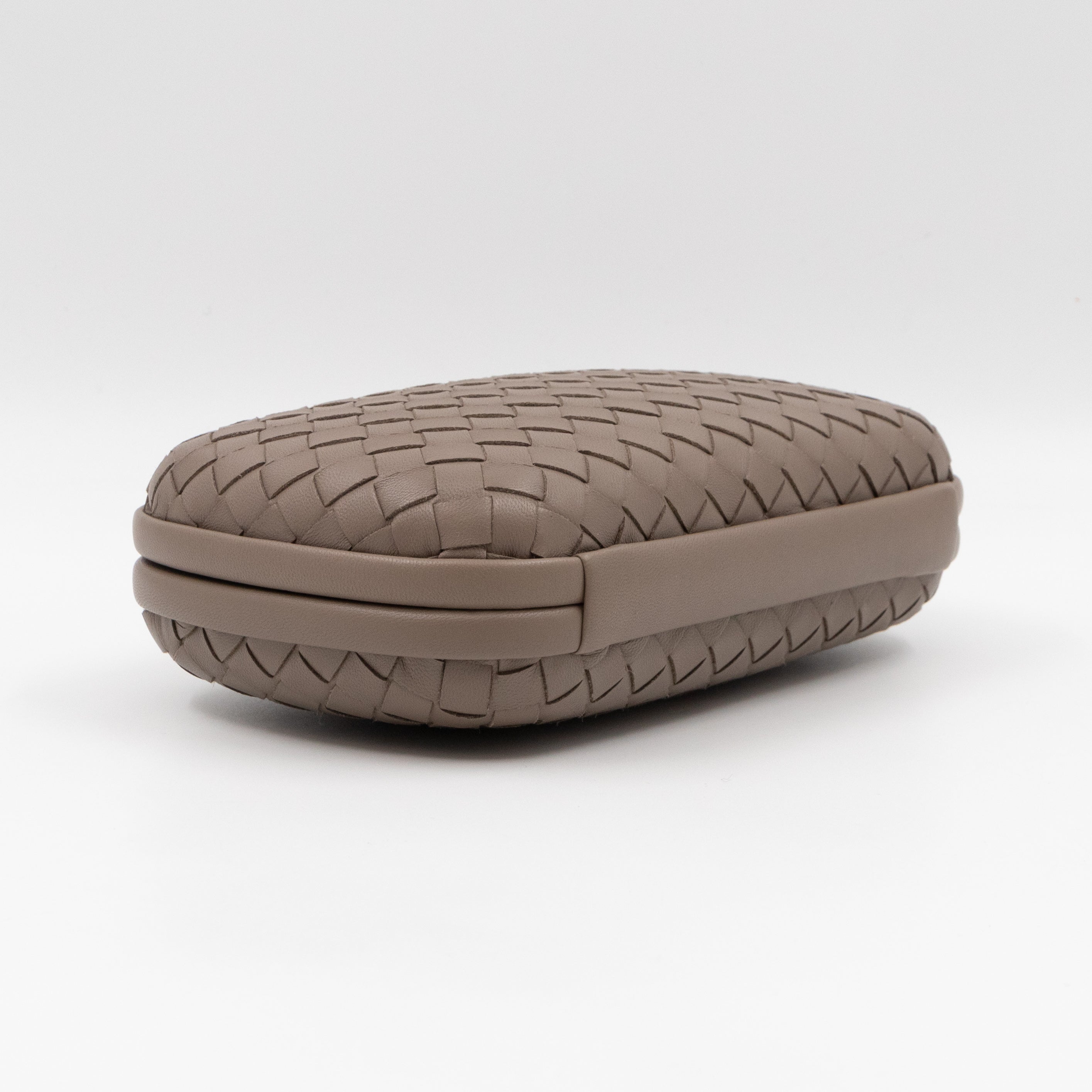 Knot Clutch with Chain Intrecciato Greige Leather