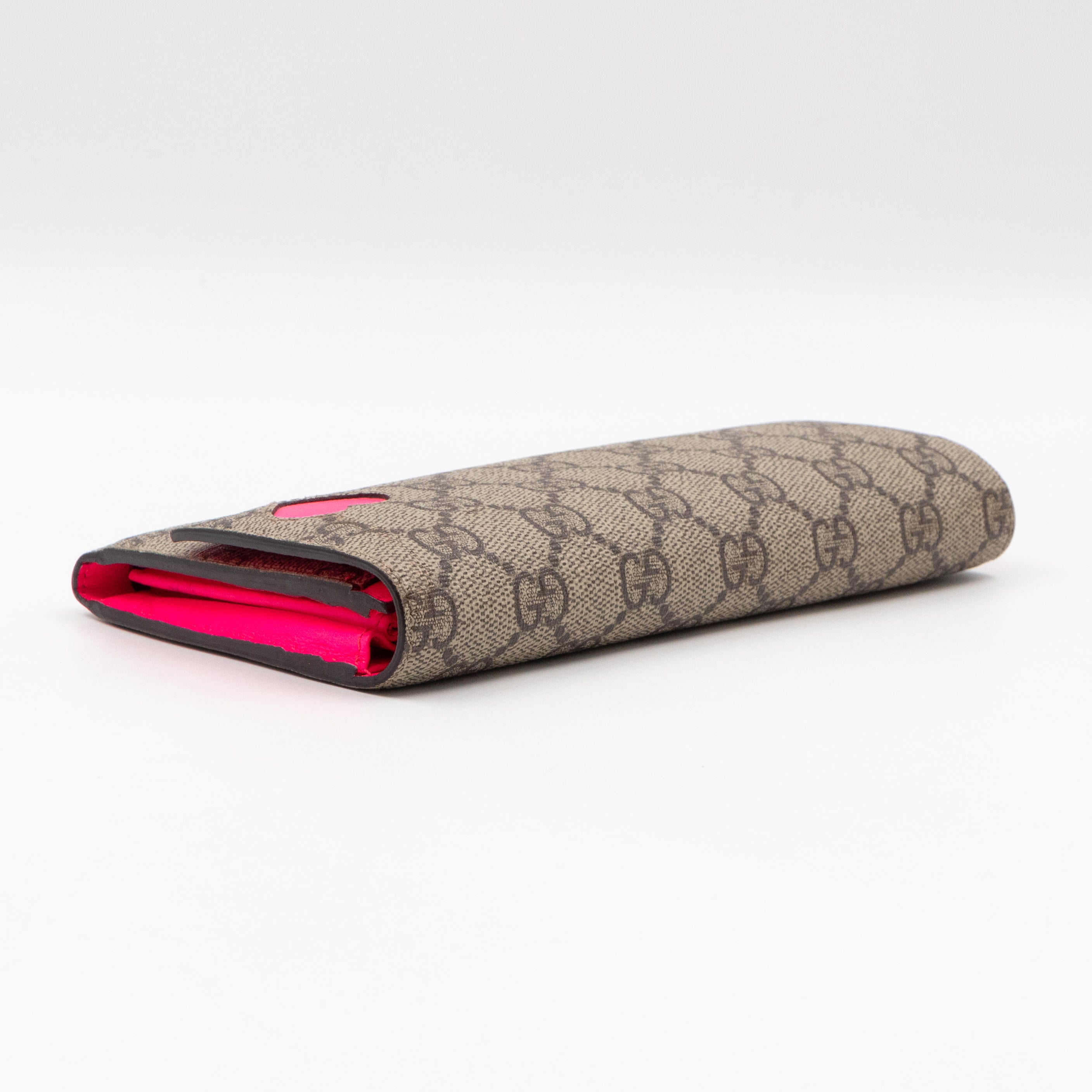 Continental Heart Long Wallet GG Supreme Monogram Neon Pink