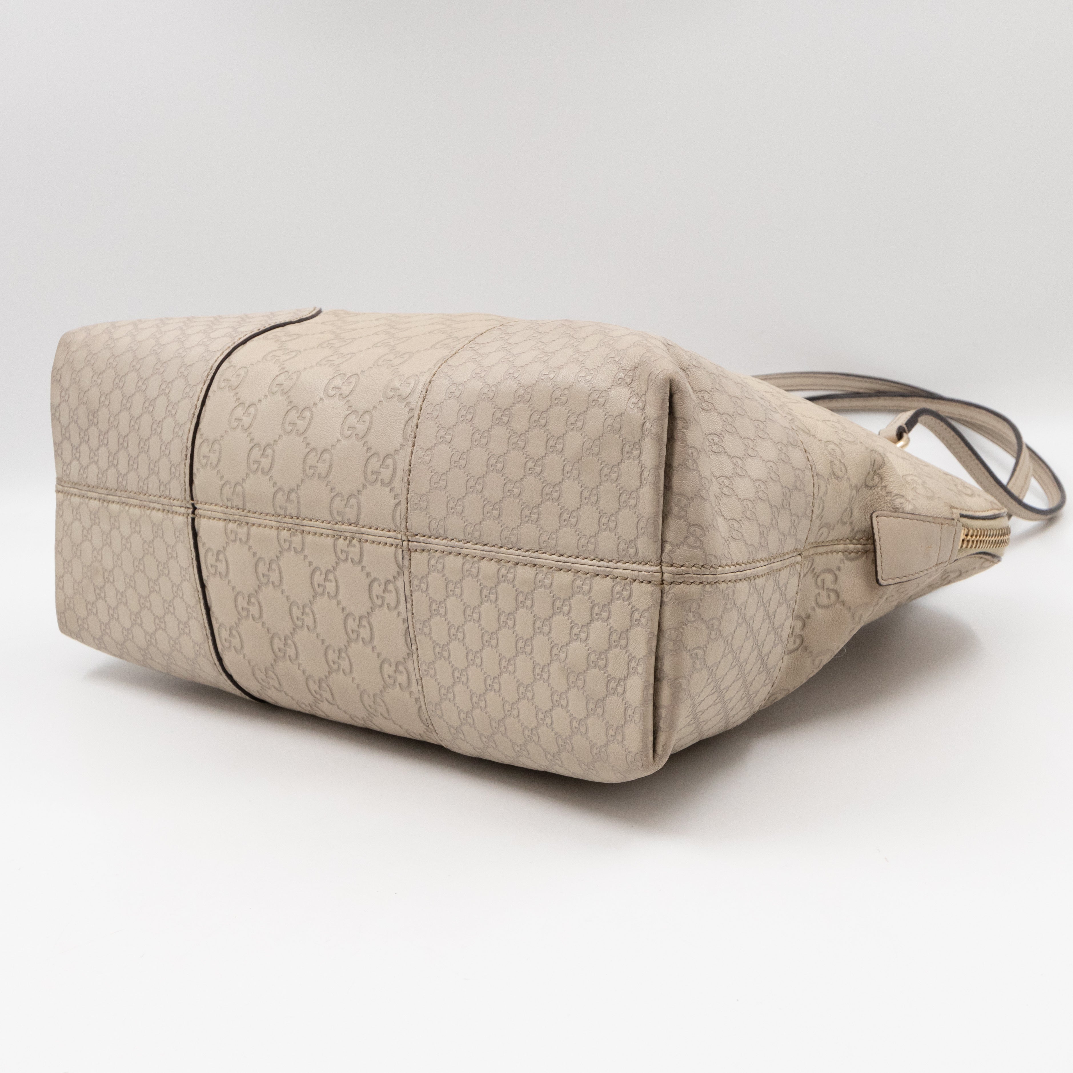 Bree Shoulder Bag White Guccissima Leather