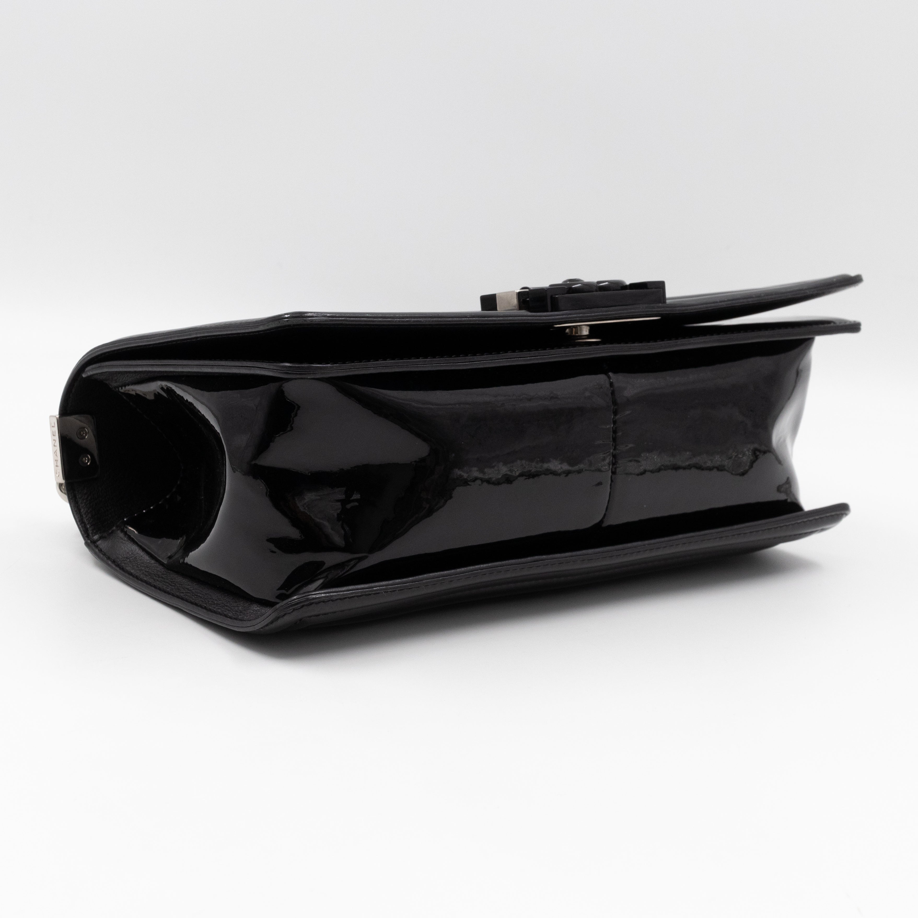 Boy Bag Old Medium Black Patent Leather with Plexiglass Lock