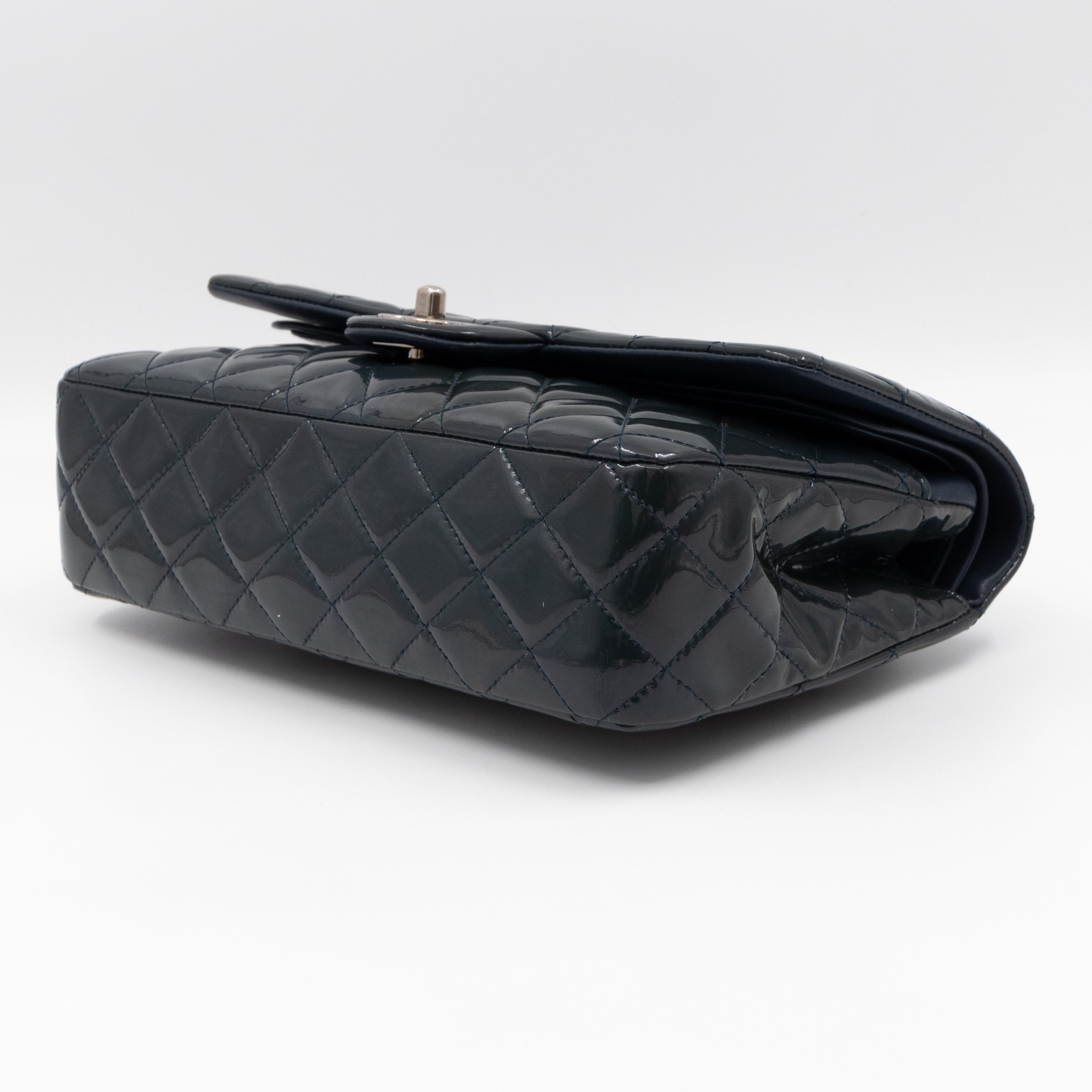 Classic Double Flap Medium Navy Patent Leather