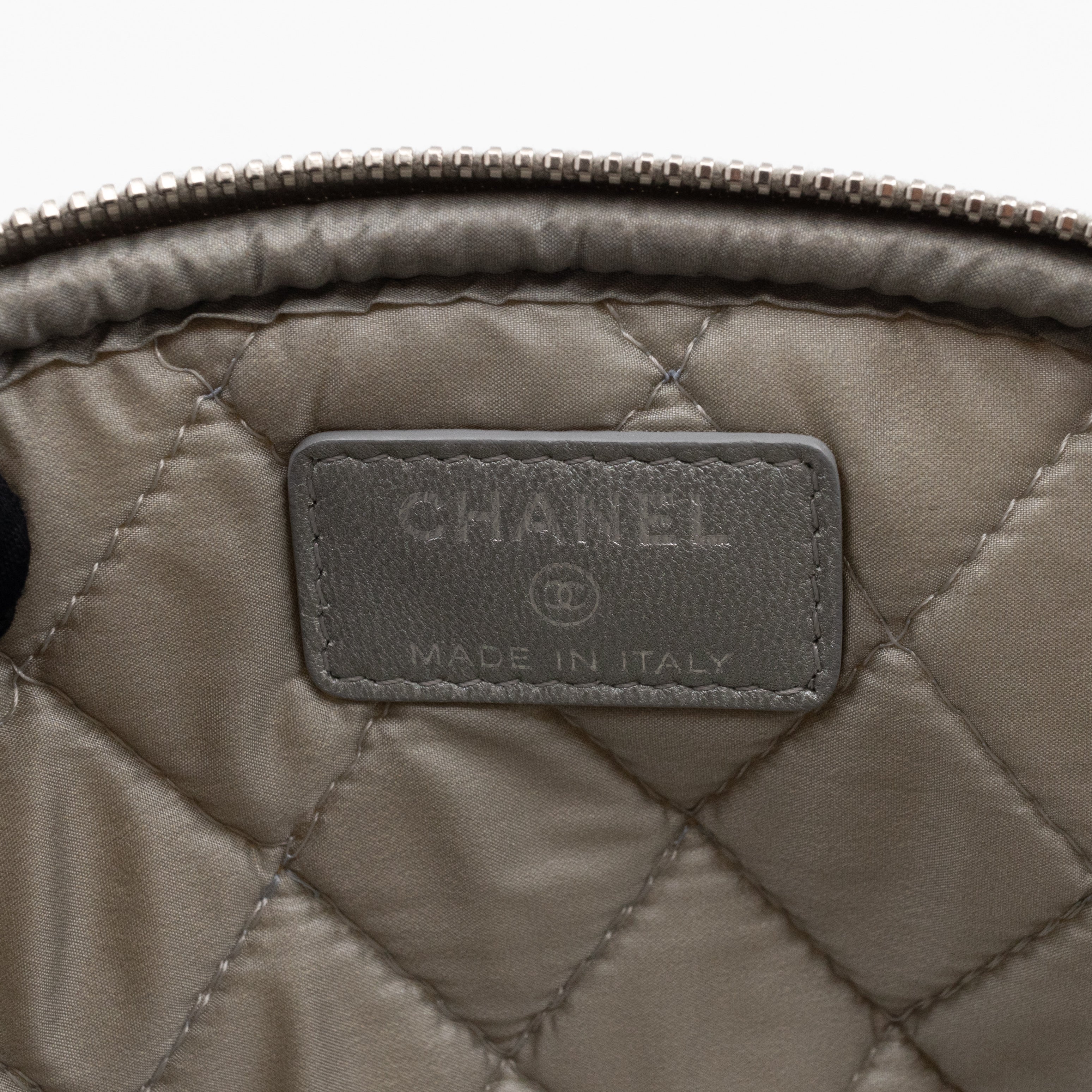 Cosmetic Pouch 2.55 Grey Metallic Leather