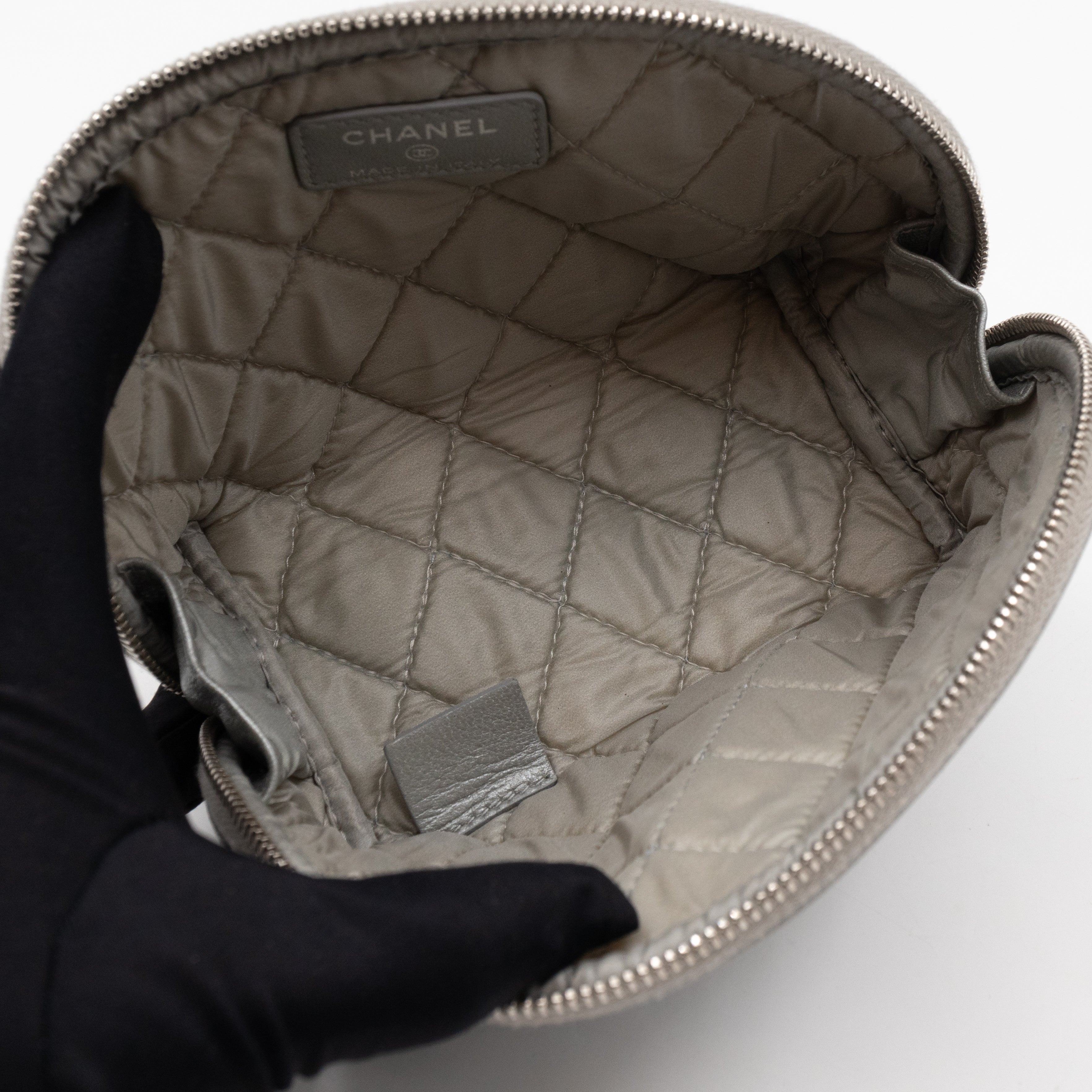 Cosmetic Pouch 2.55 Grey Metallic Leather