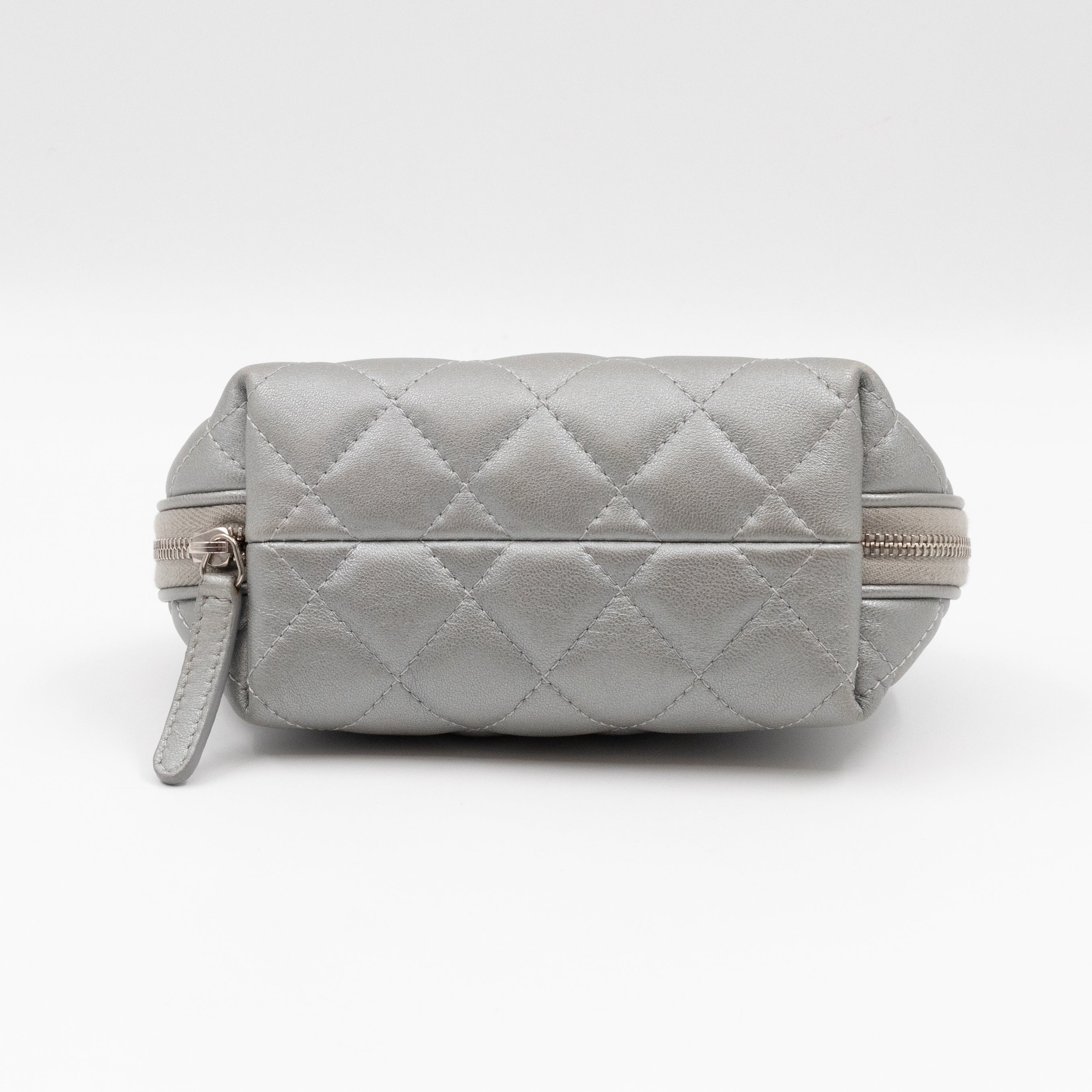 Cosmetic Pouch 2.55 Grey Metallic Leather