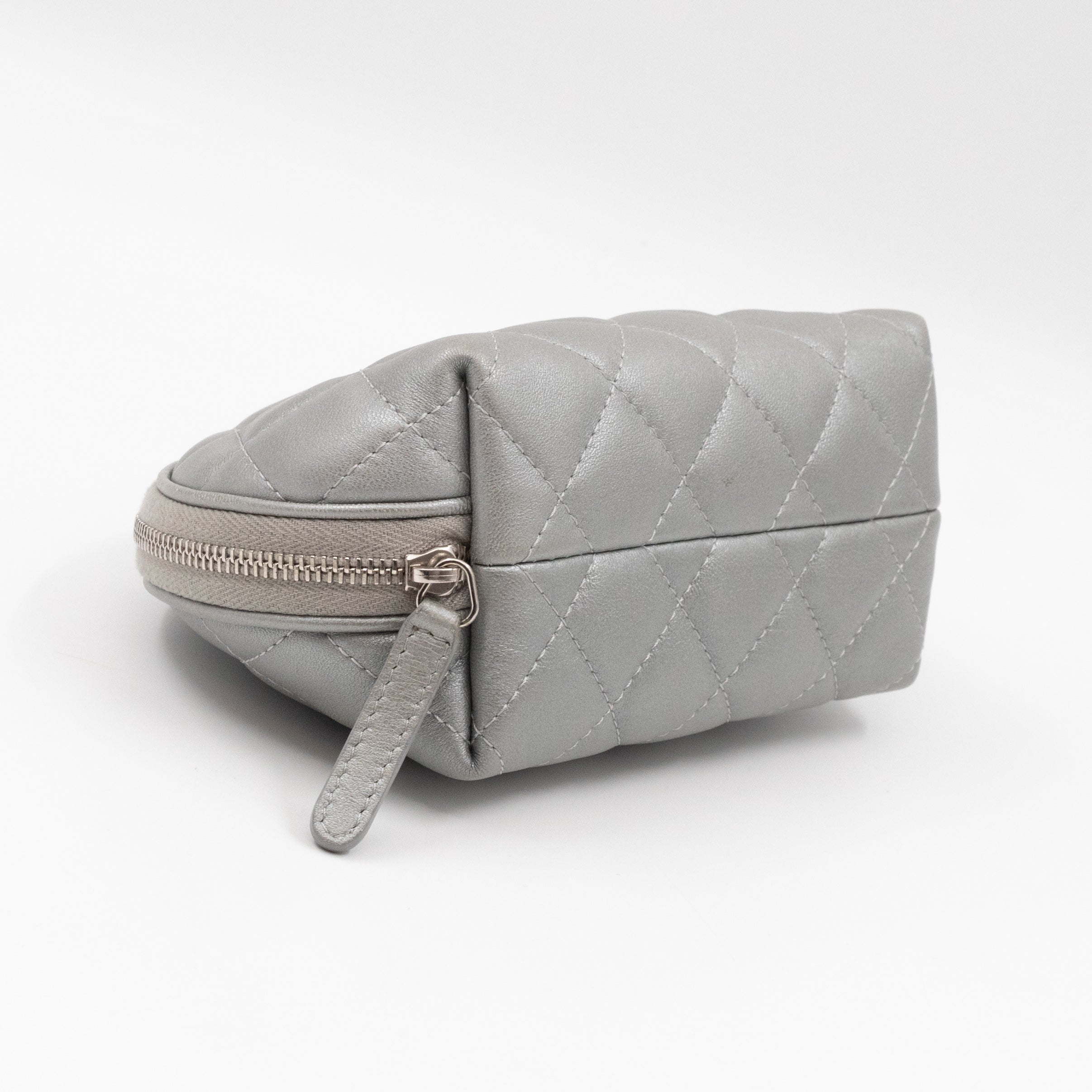 Cosmetic Pouch 2.55 Grey Metallic Leather