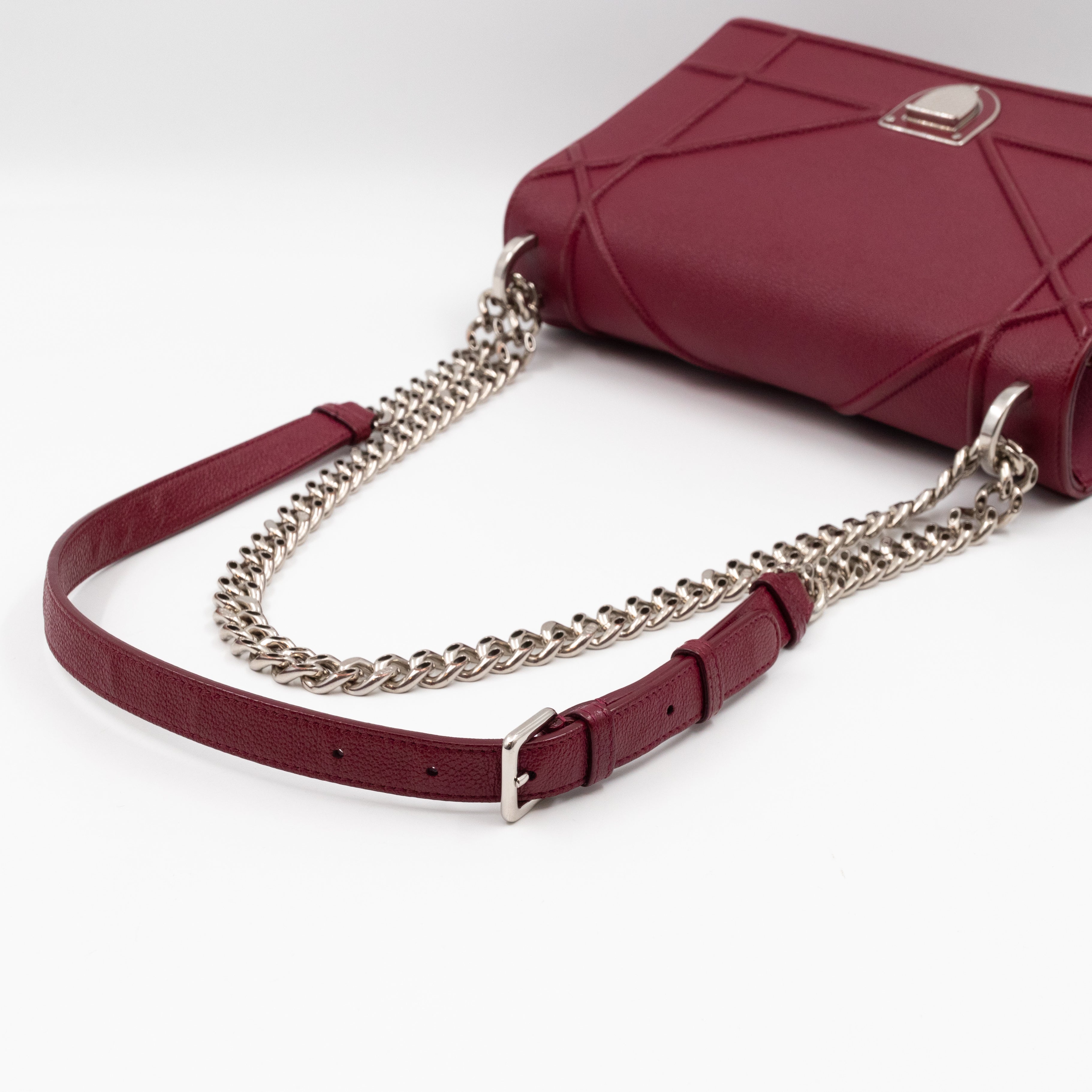 Diorama Medium Flap Bag Burgundy Leather