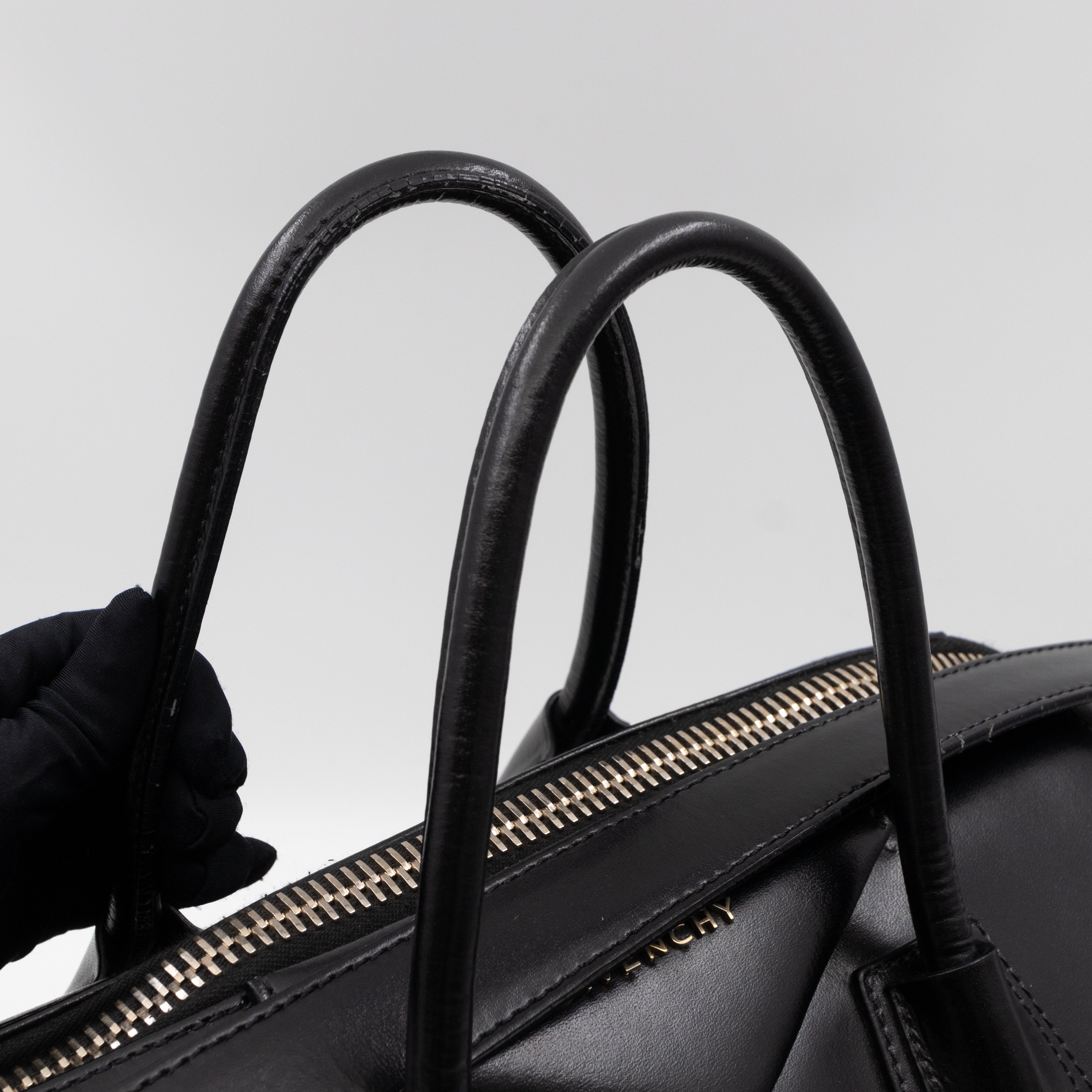 Antigona Large Black Leather