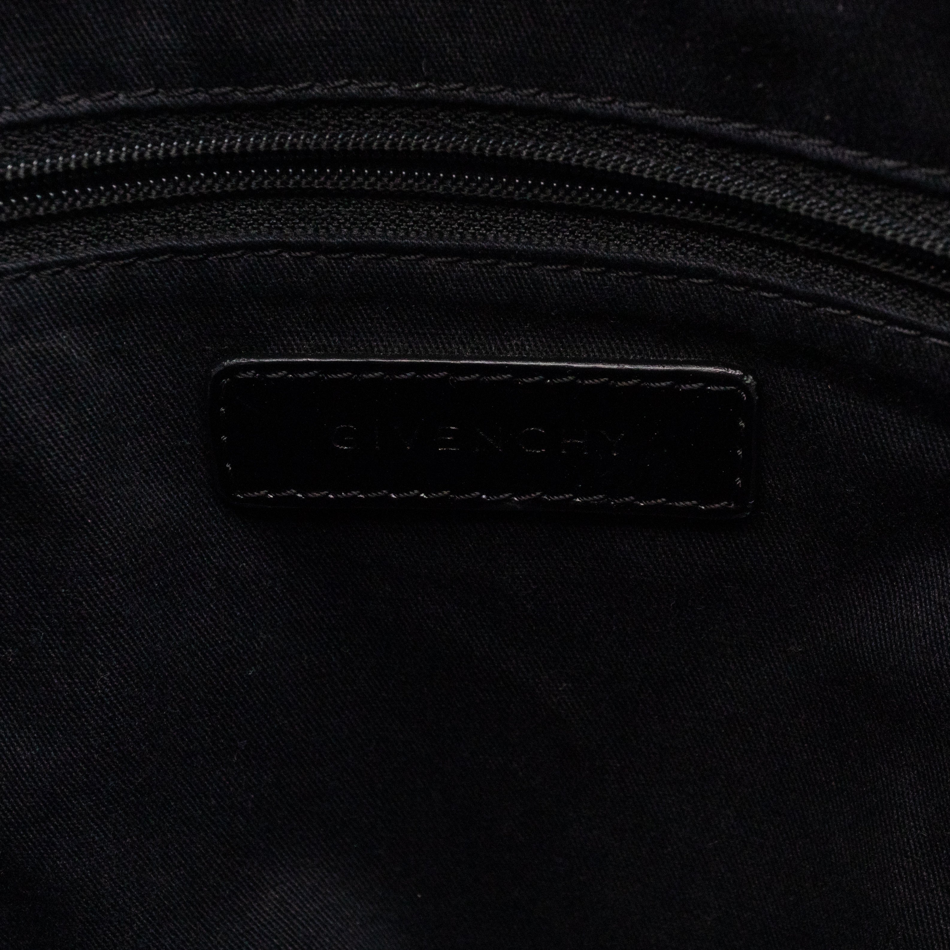 Antigona Large Black Leather