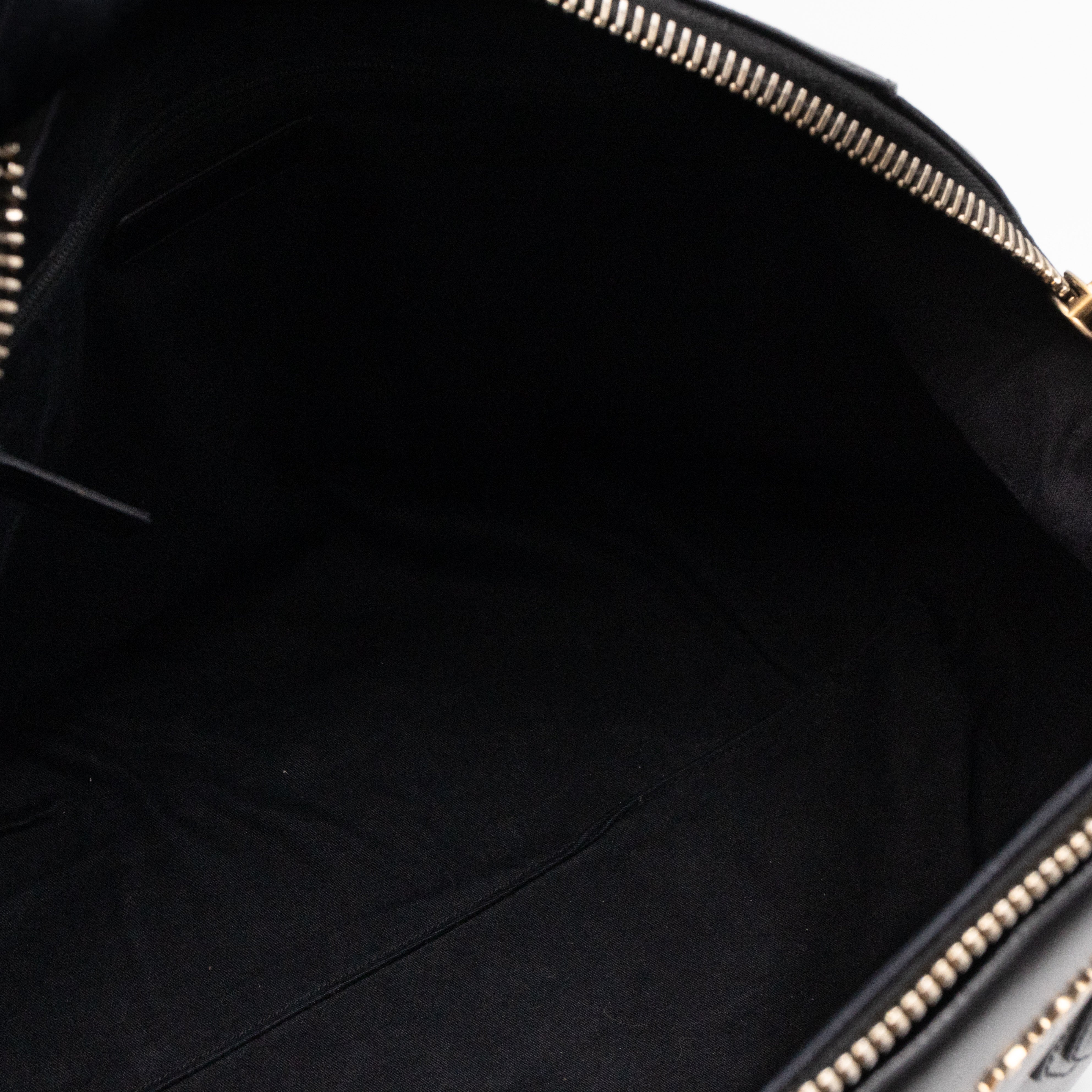 Antigona Large Black Leather