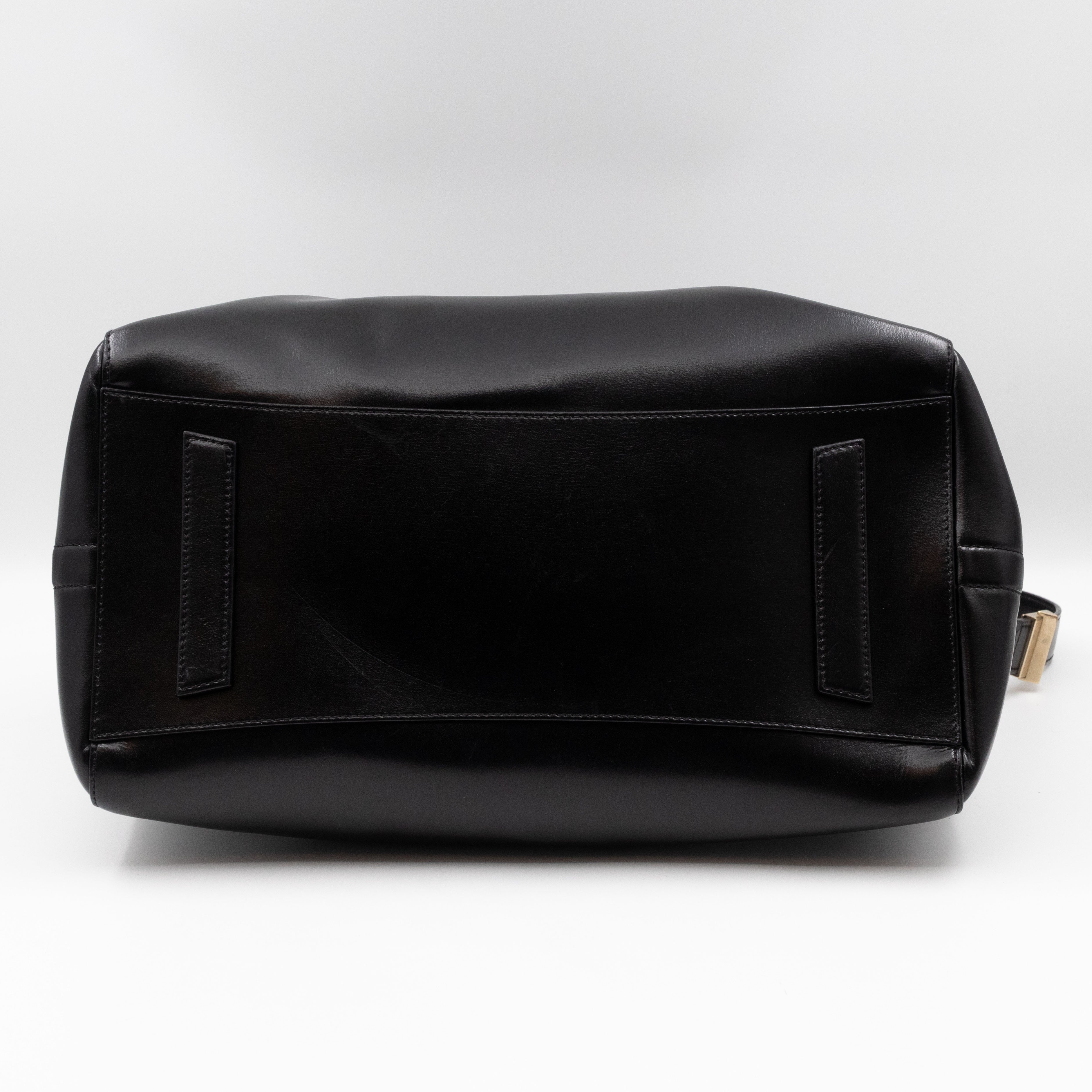Antigona Large Black Leather