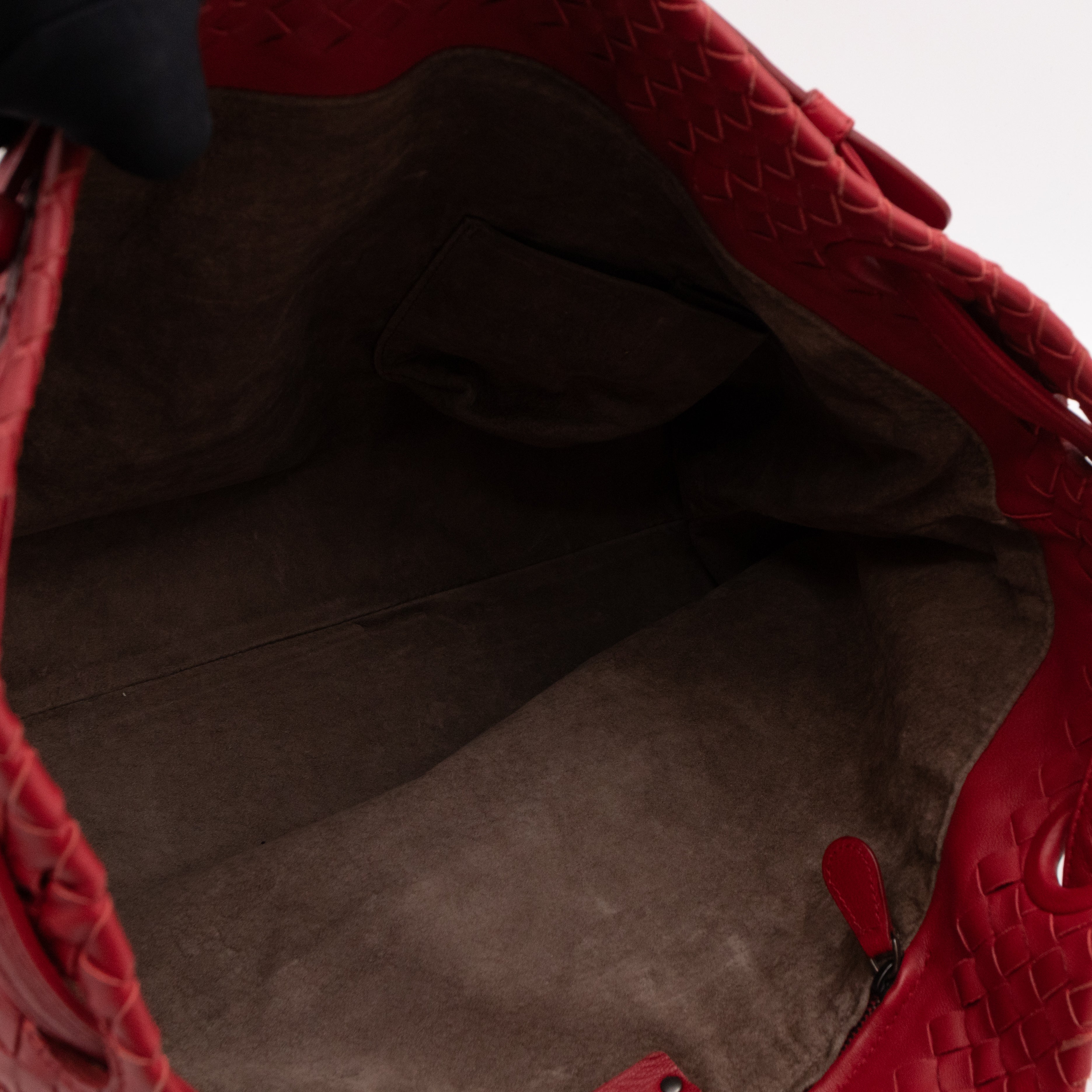 Garda Bella Shoulder Bag Red Intrecciato Lether