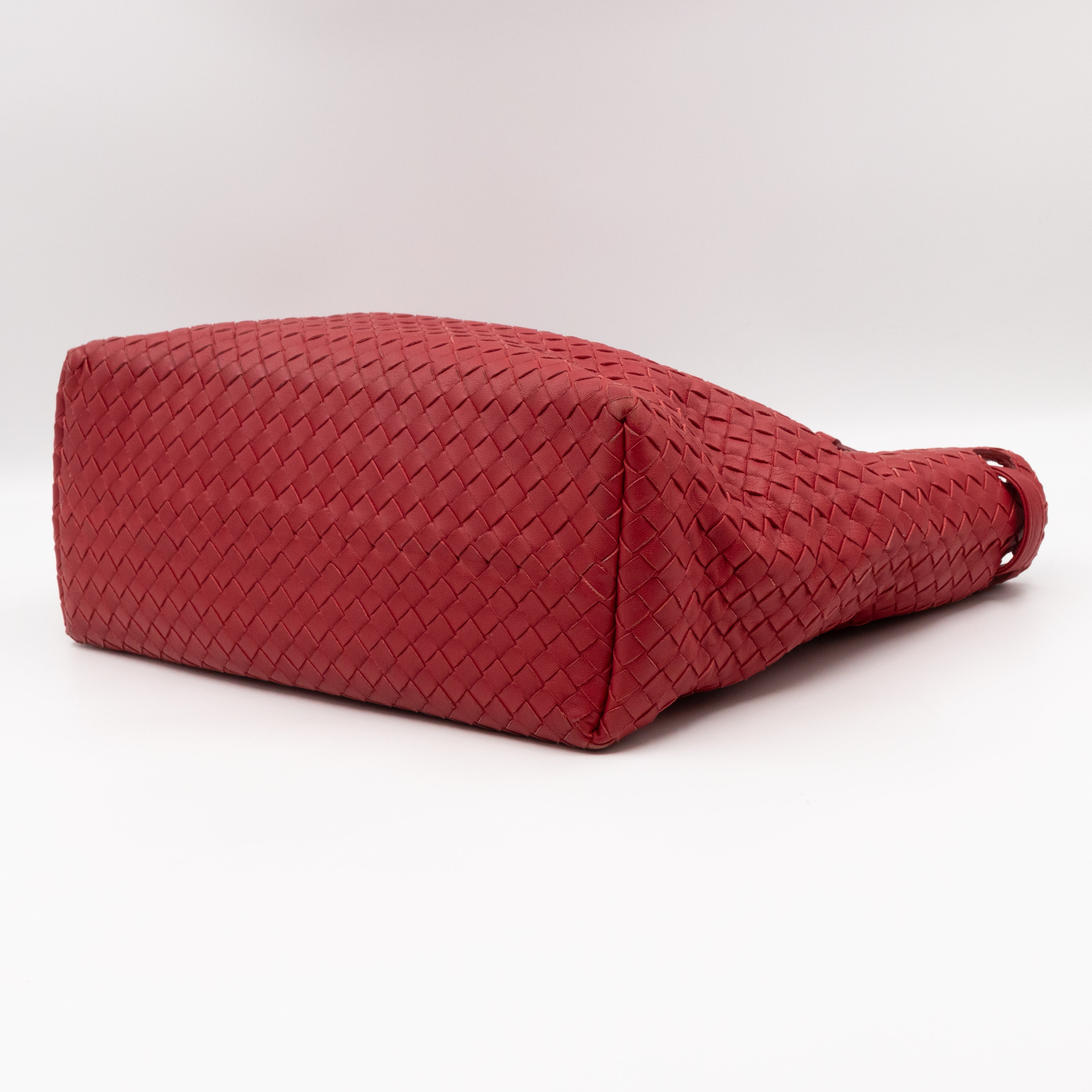 Garda Bella Shoulder Bag Red Intrecciato Lether