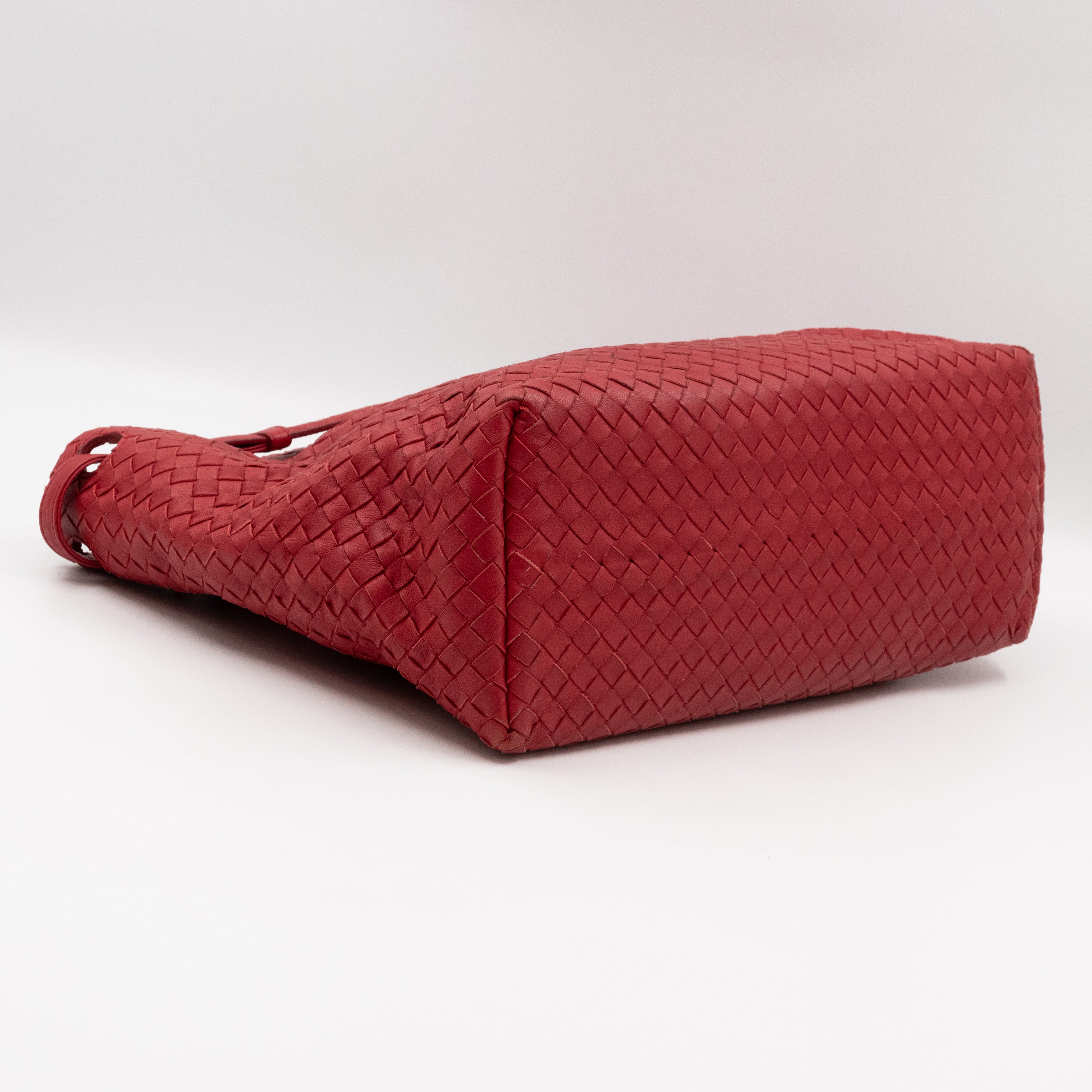 Garda Bella Shoulder Bag Red Intrecciato Lether