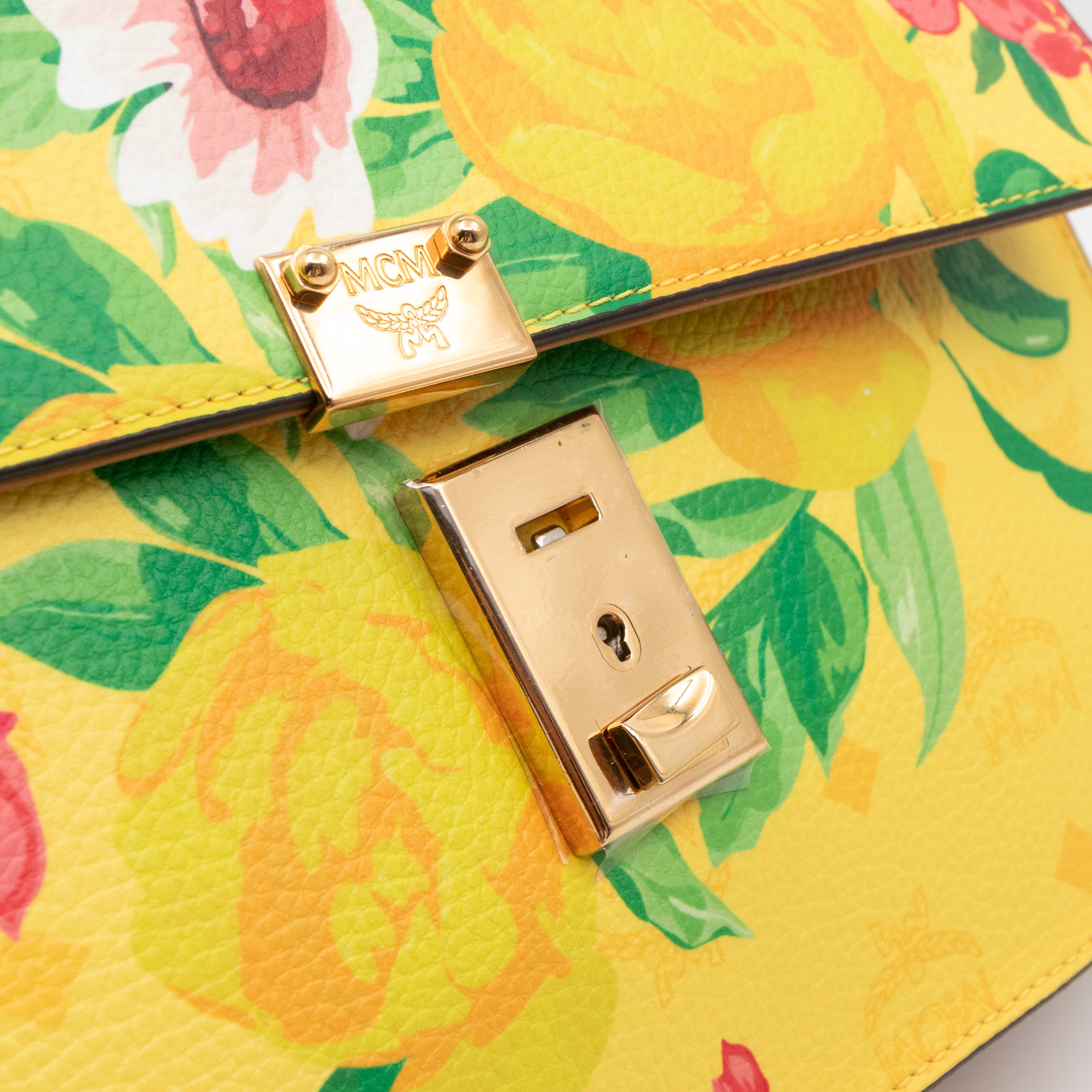 Paradiso Crossbody Bag x Phenomenon Yellow Visetos