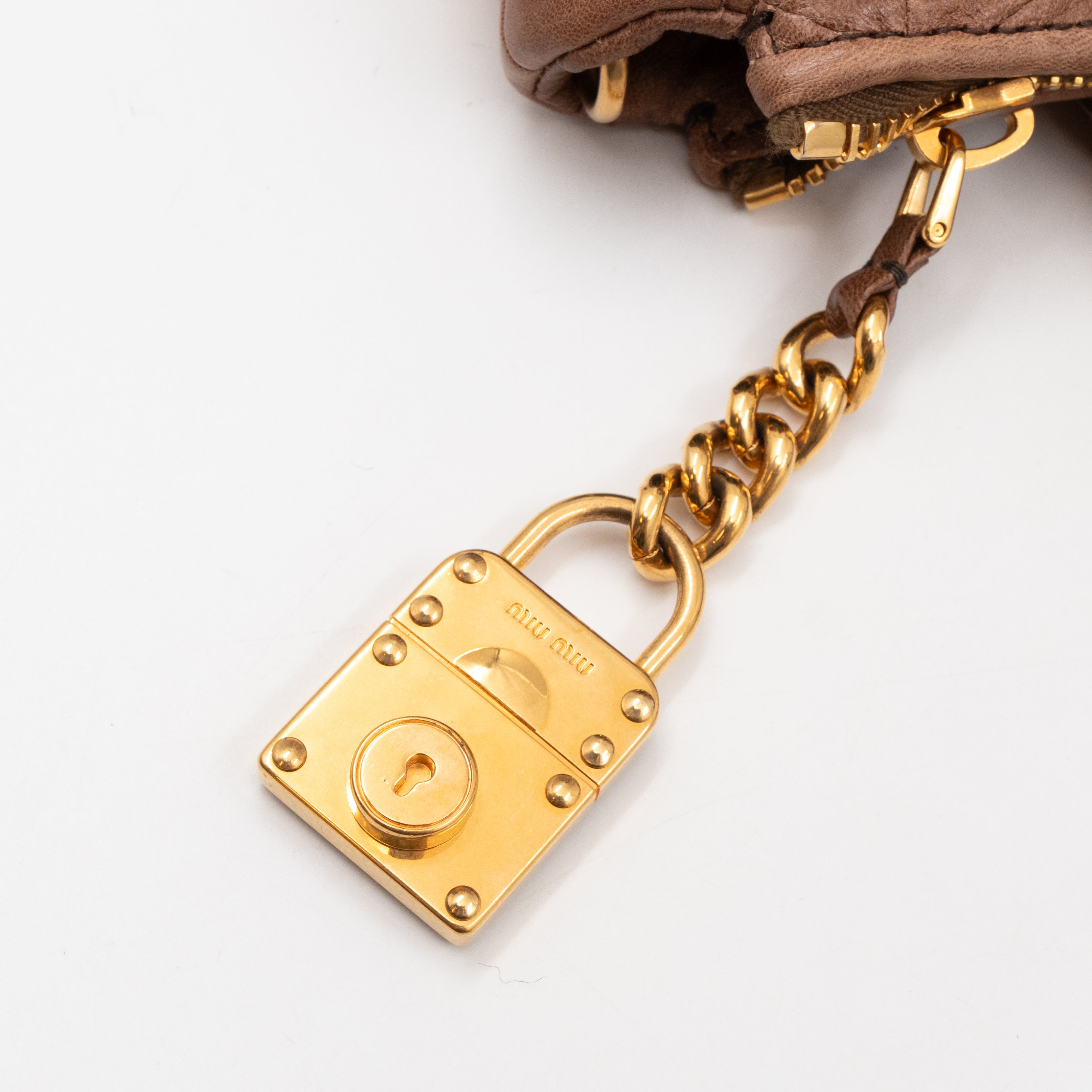 Grommet Tote Caramel Chevron Leather