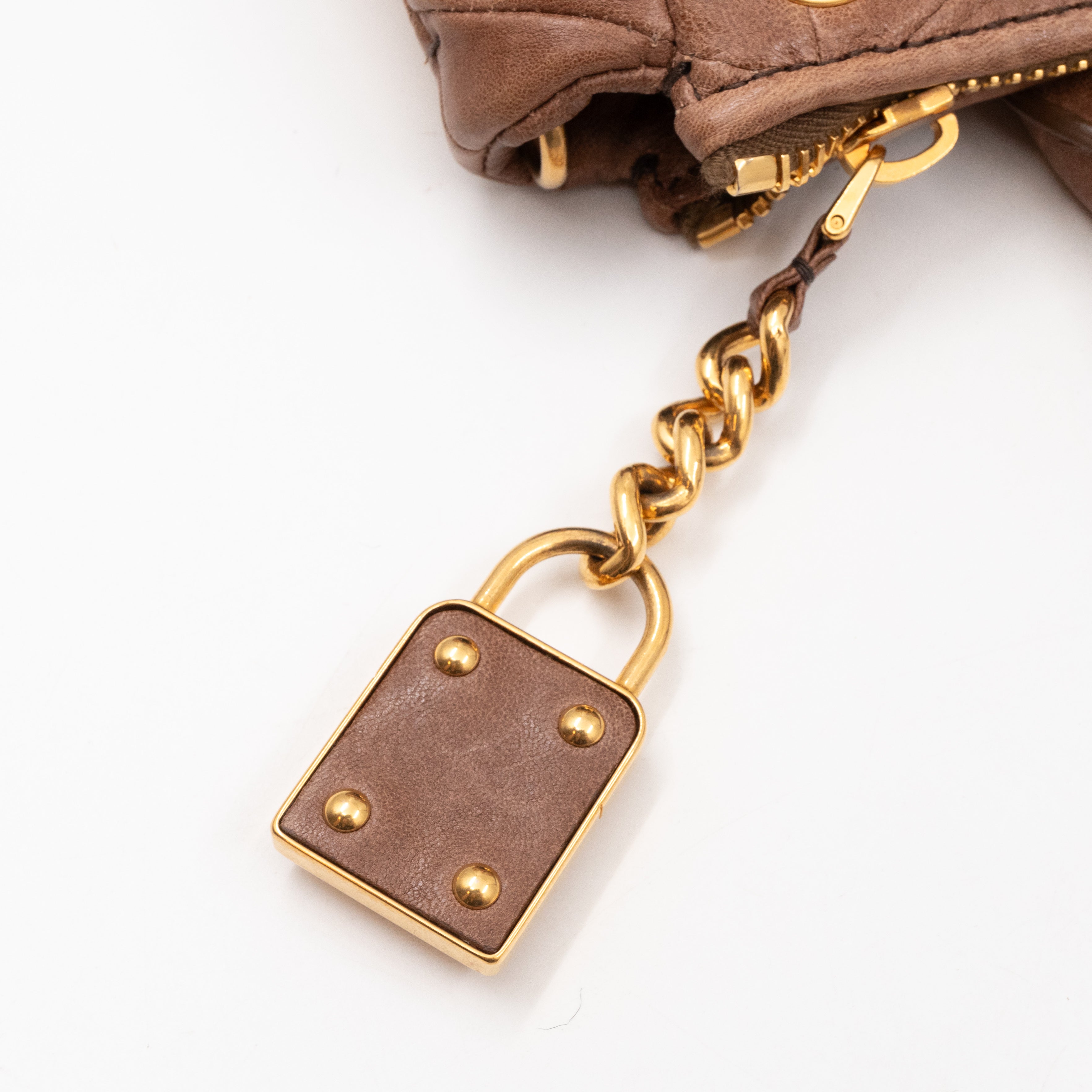 Grommet Tote Caramel Chevron Leather