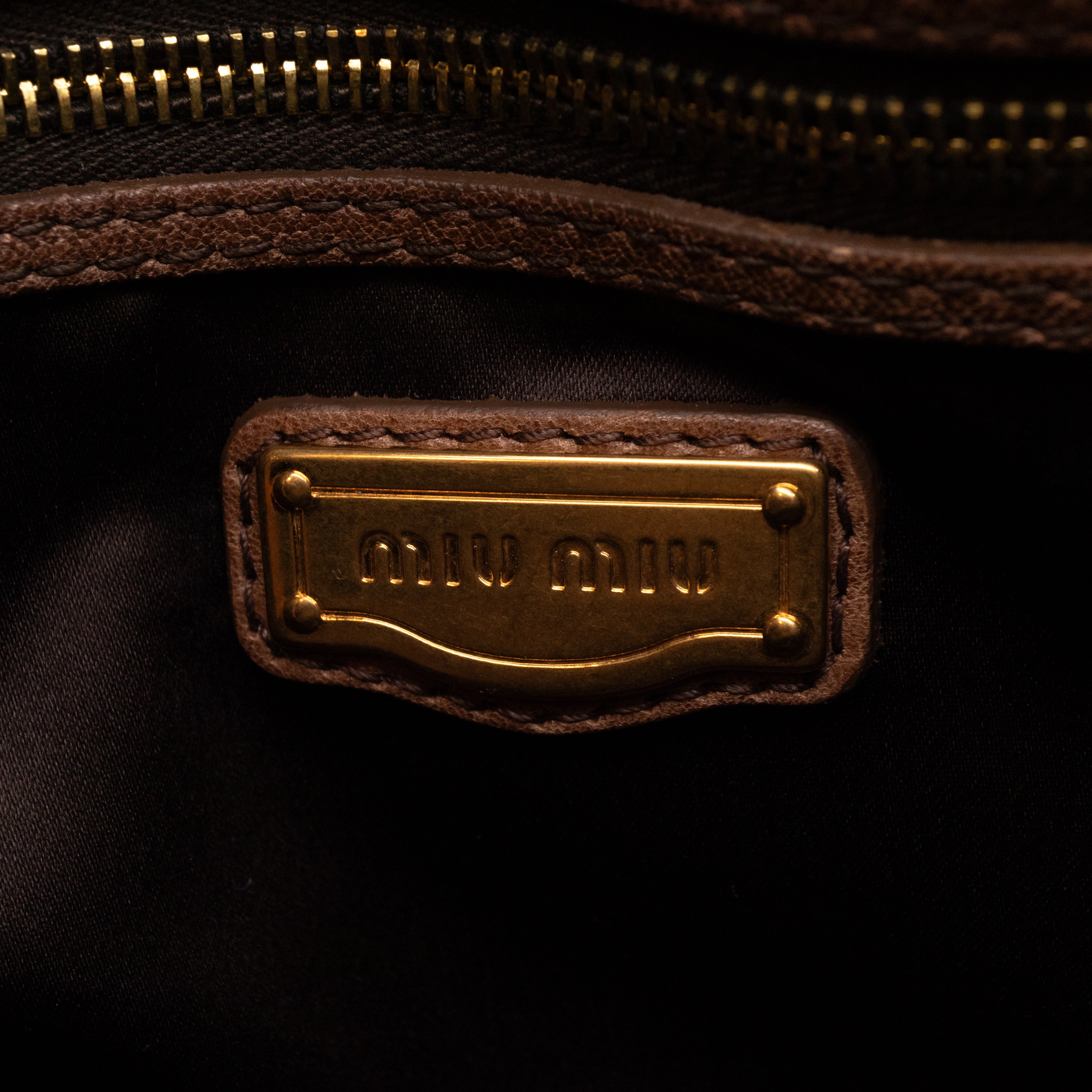 Grommet Tote Caramel Chevron Leather