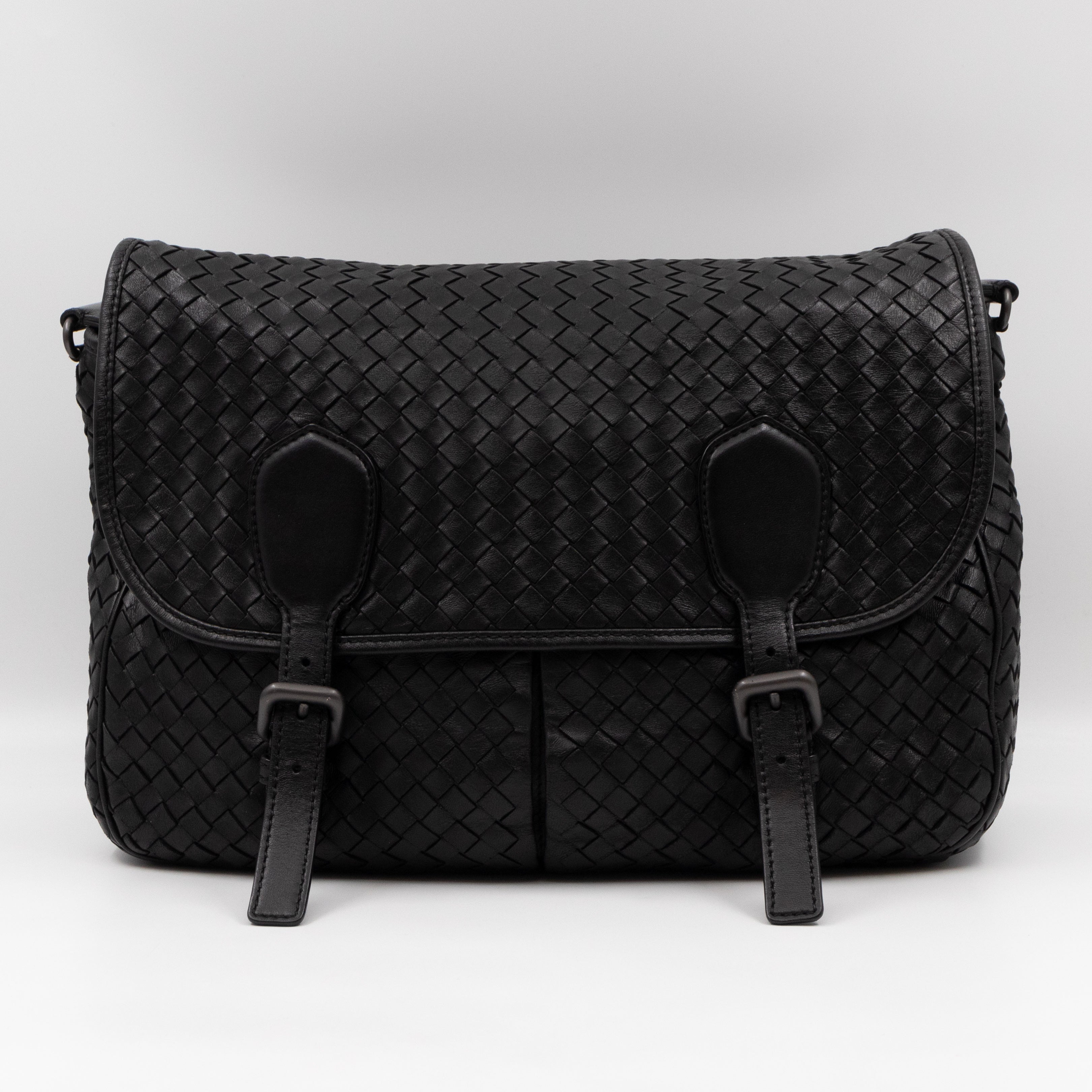 Gardena Messenger Bag Black Intrecciato Leather