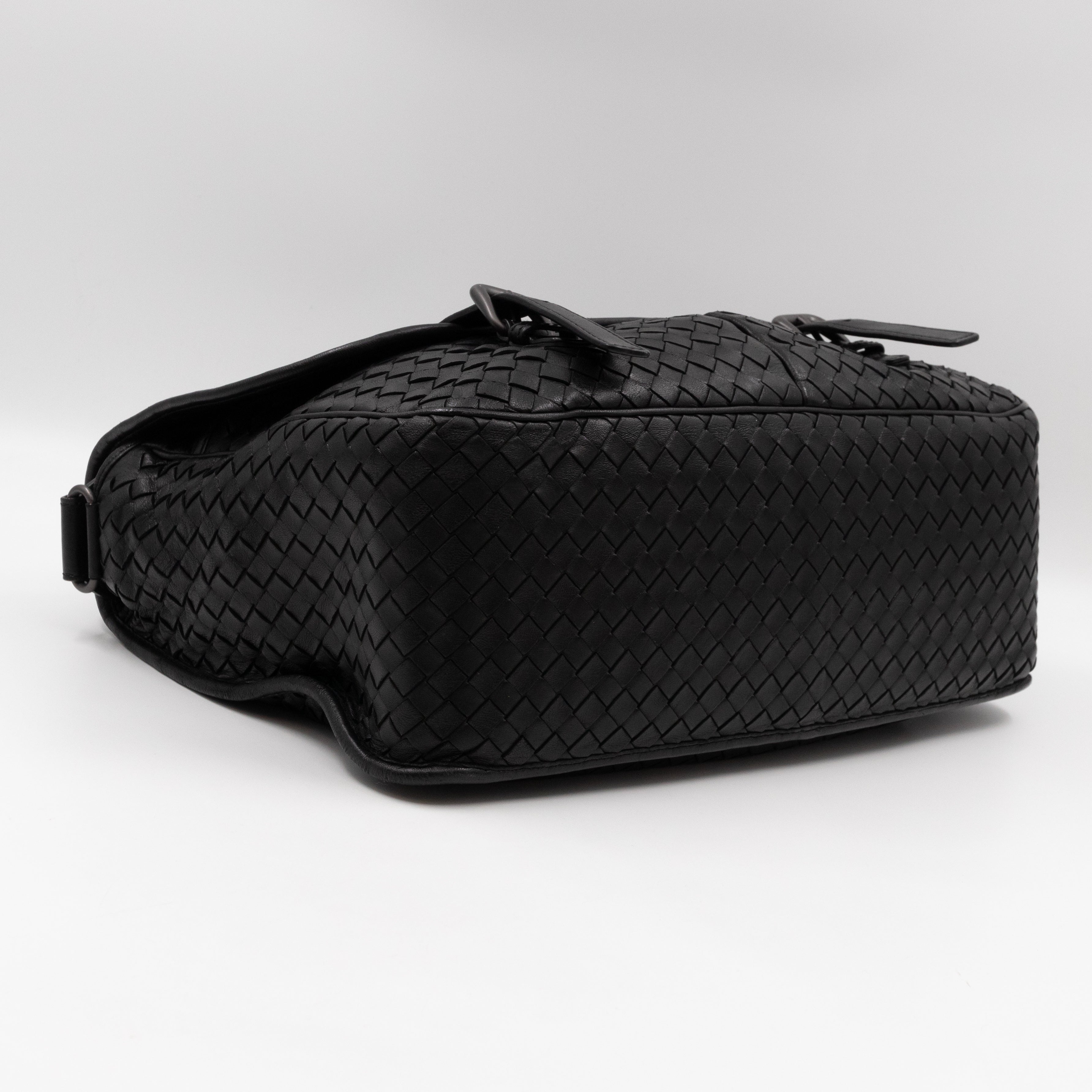 Gardena Messenger Bag Black Intrecciato Leather