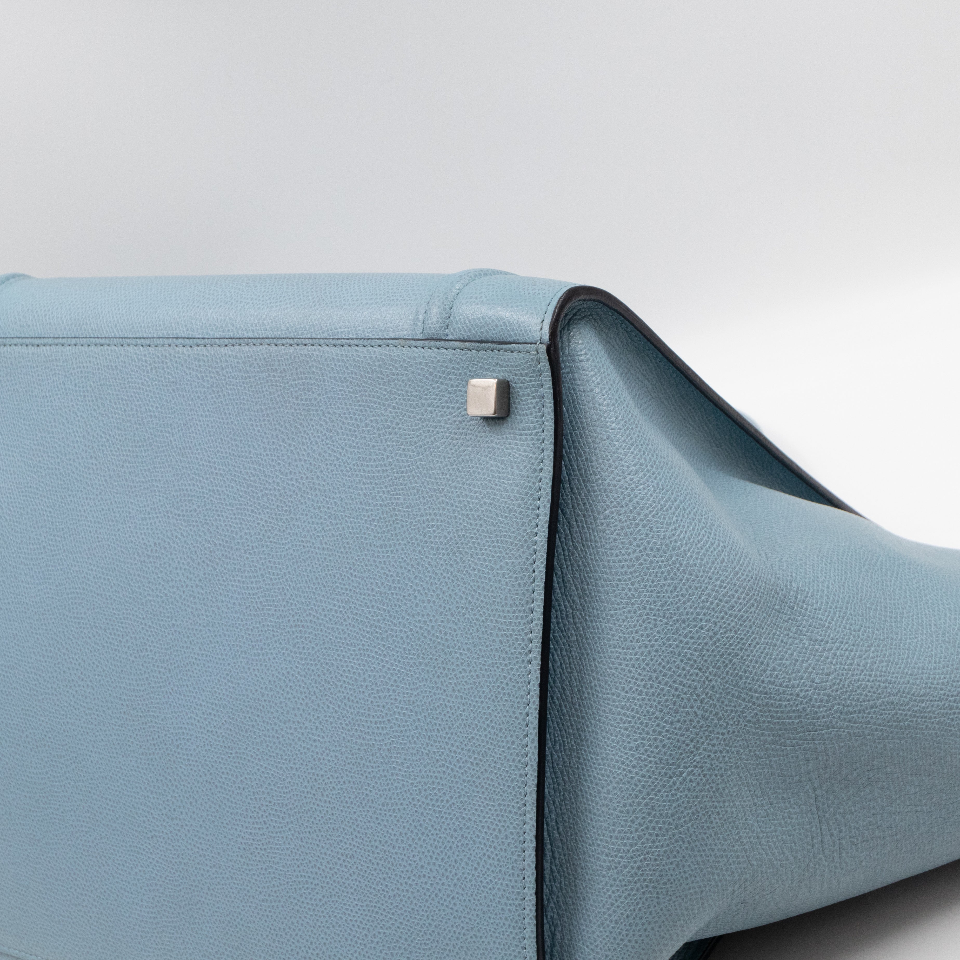 Phantom Medium Luggage Slate Blue Leather