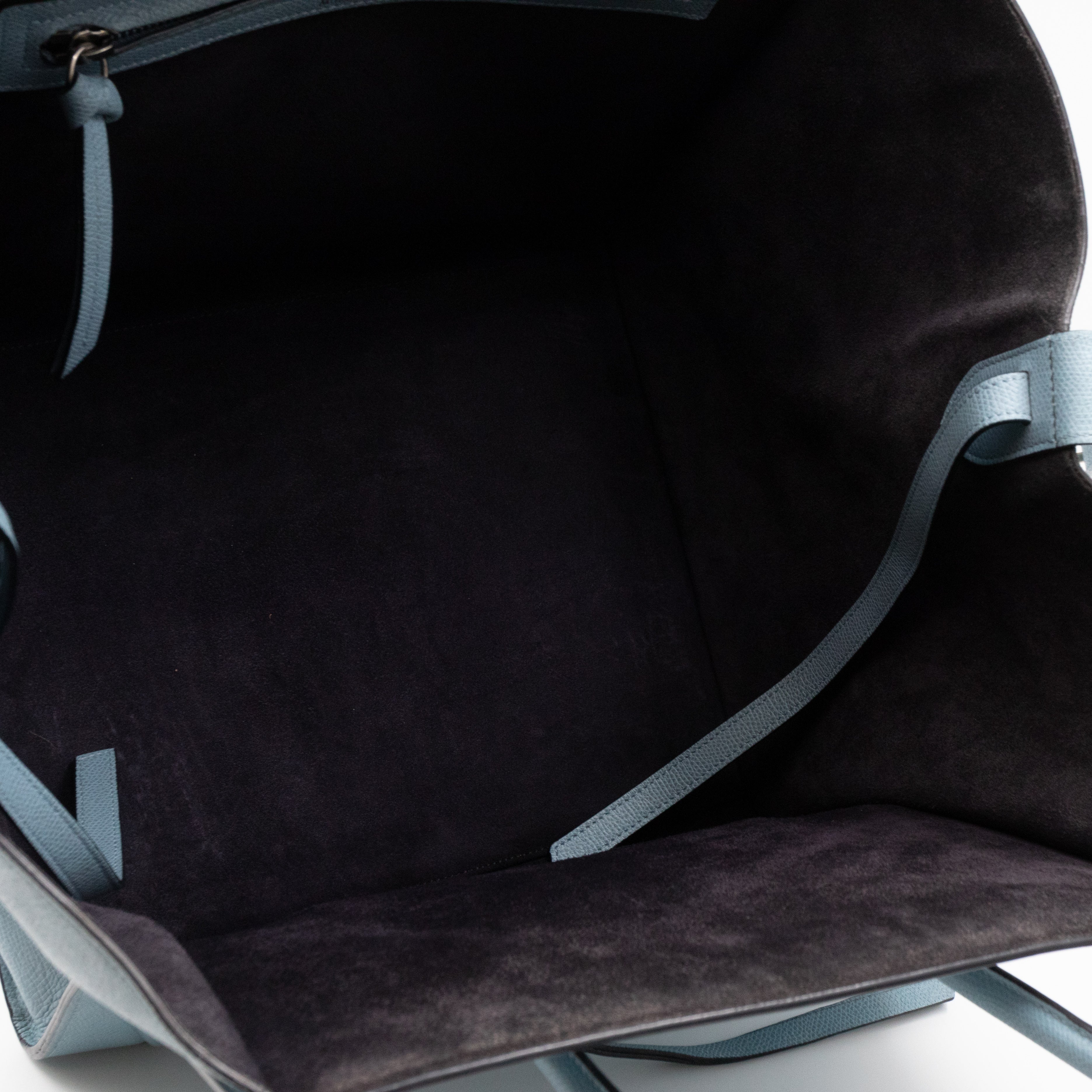 Phantom Medium Luggage Slate Blue Leather