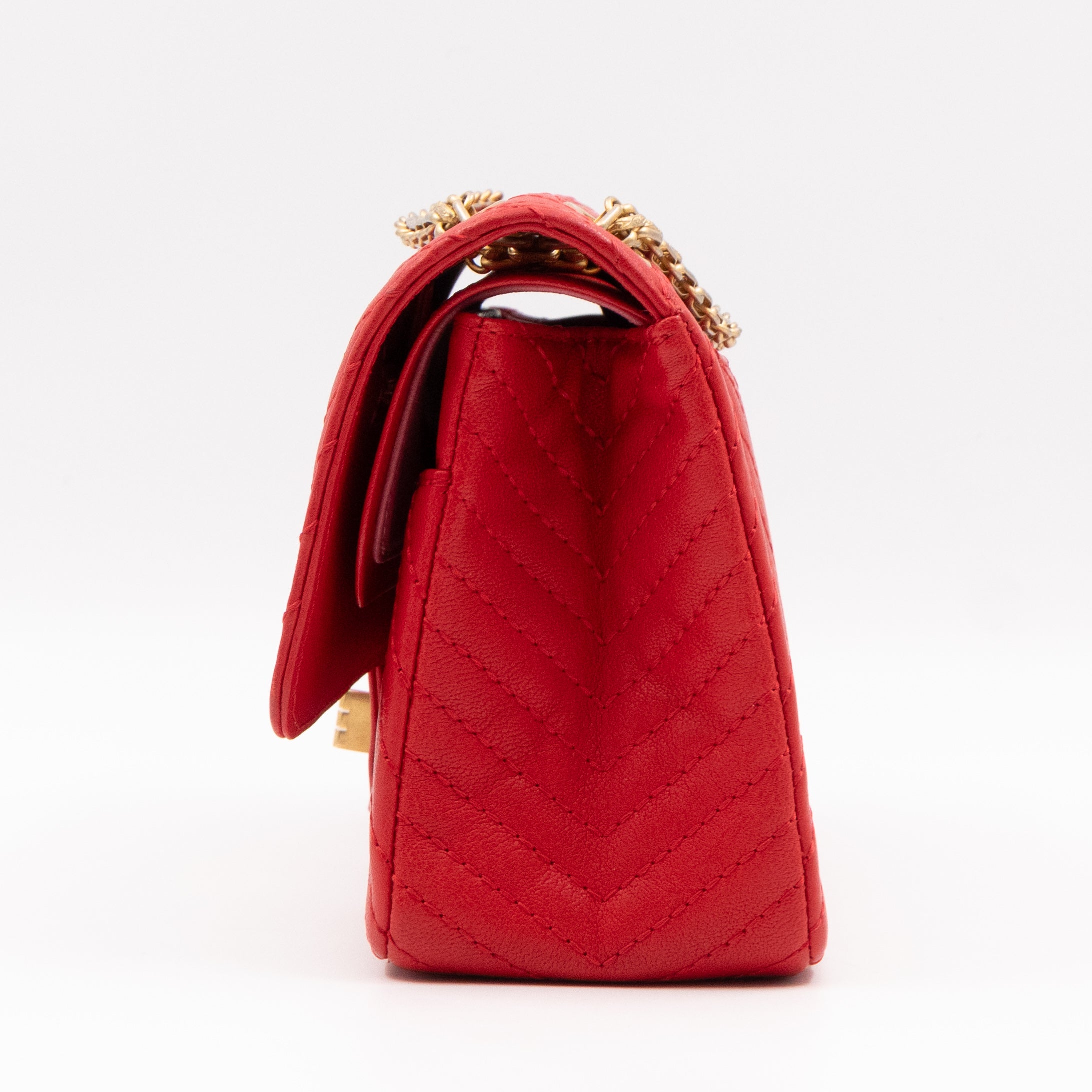 2.55 Reissue 225 Medium Red Chevron Leather