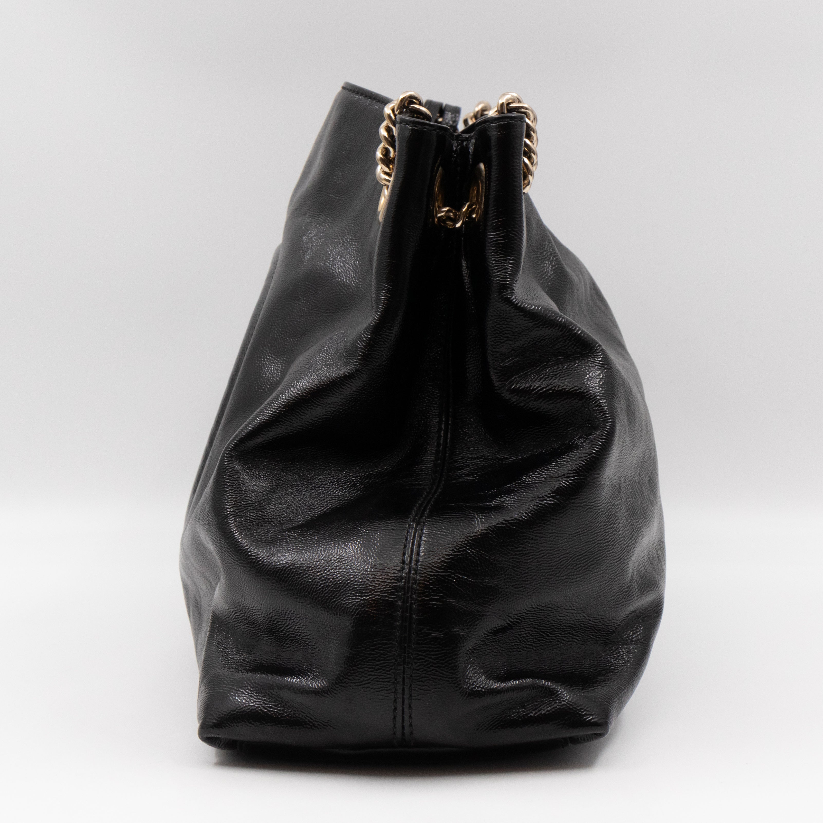 Soho Tassel Chain Tote Crumpled Black Patent Leather