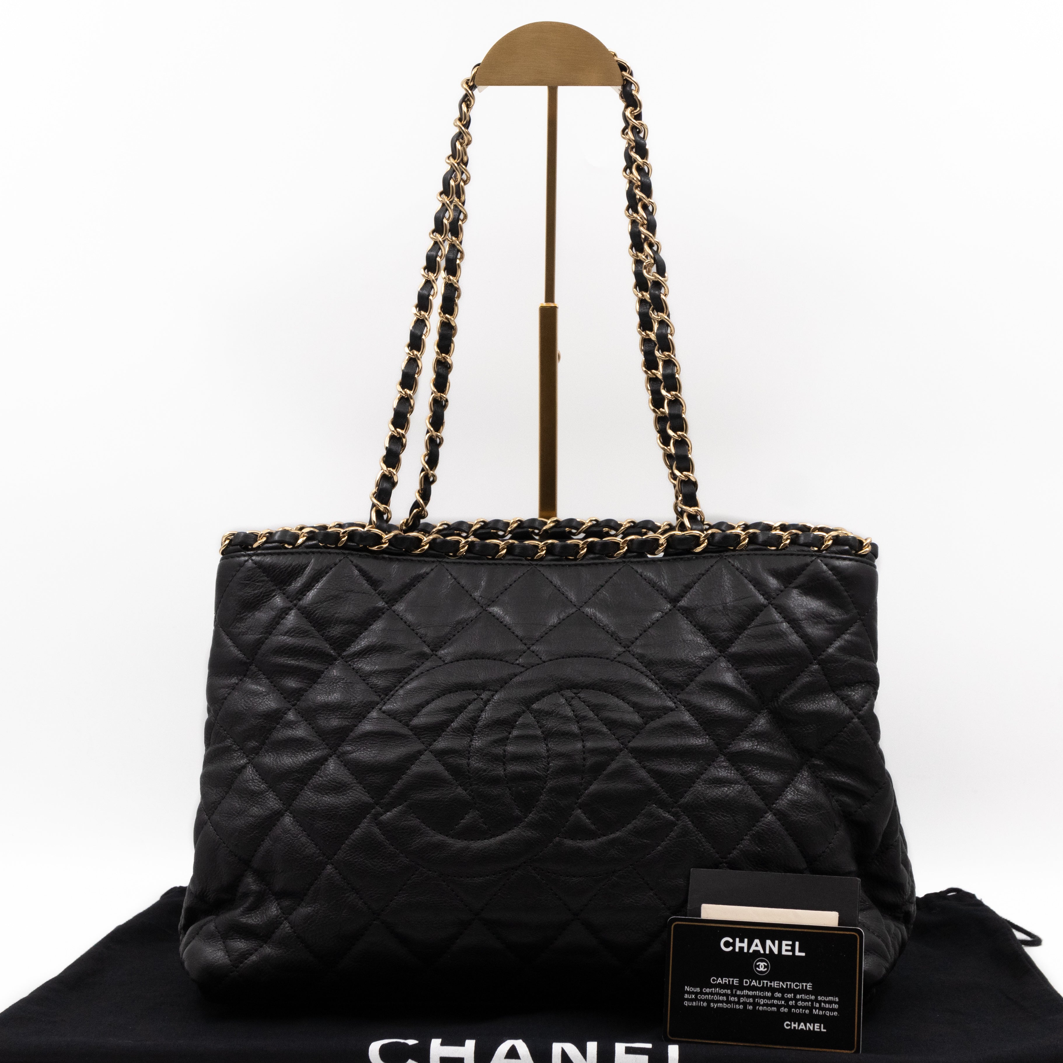 Chain Me Tote Black Calfskin Leather