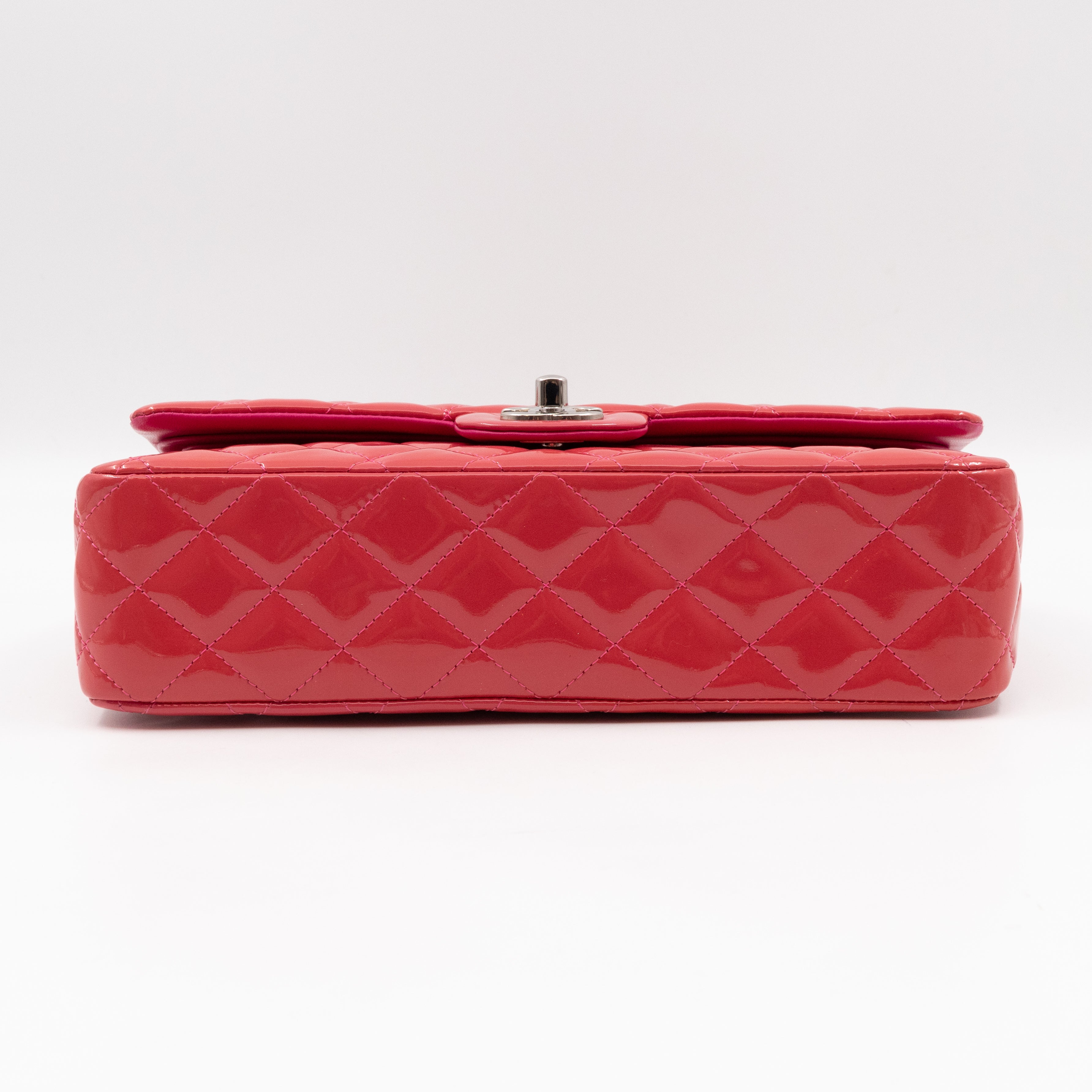 Classic Double Flap Medium Pink Patent Leather