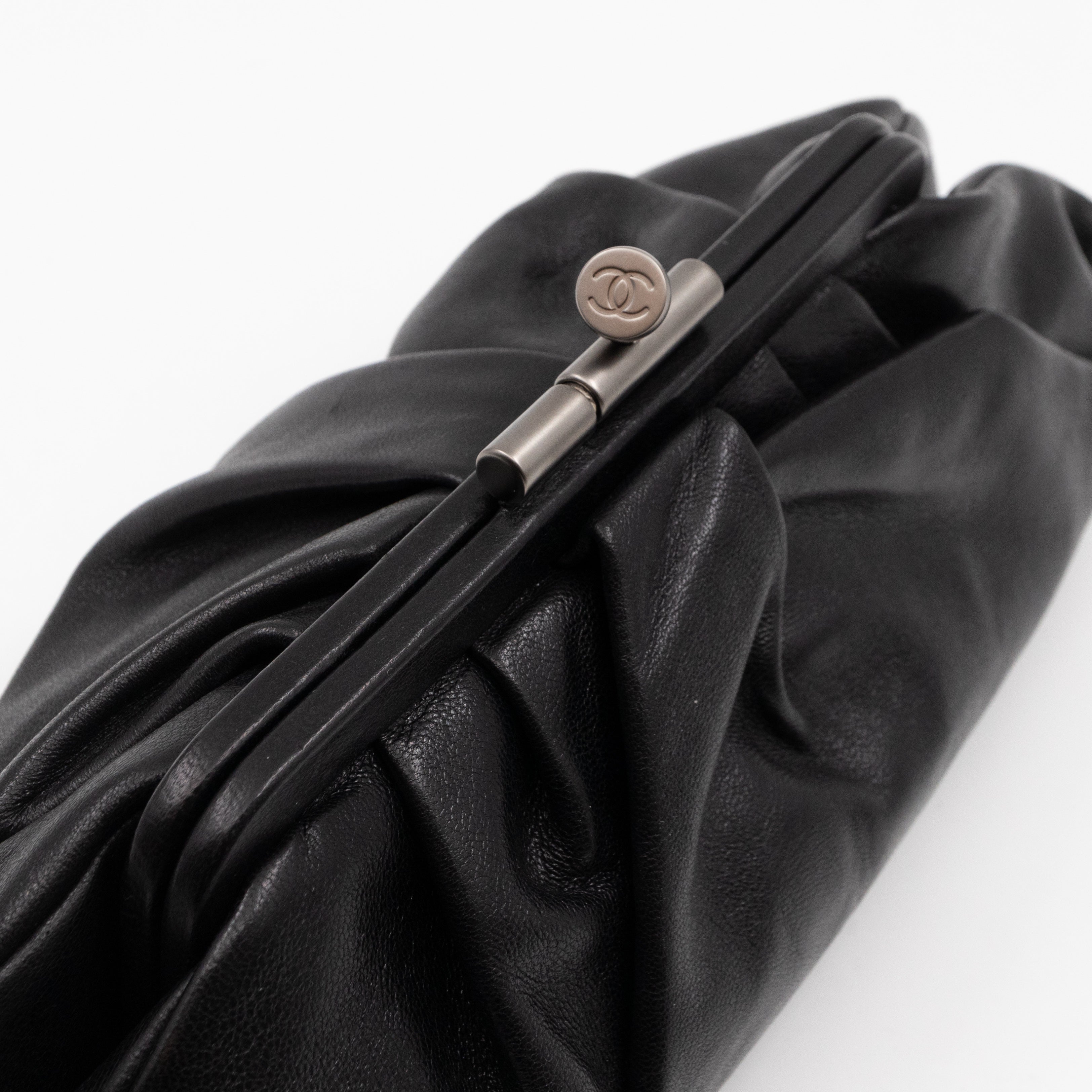 Monte Carlo Clutch Black Leather