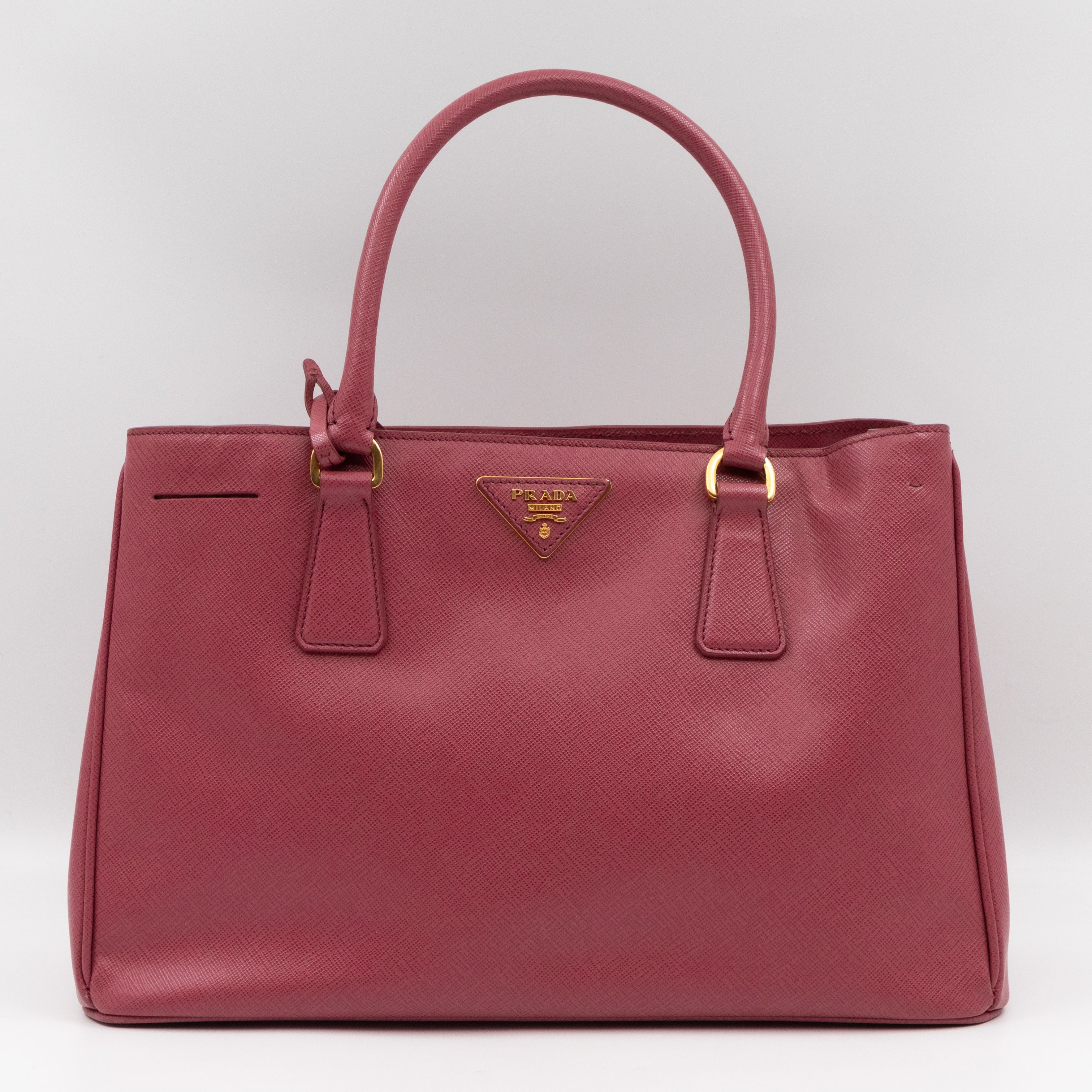 Galleria Medium Single Zip Mauve Saffiano