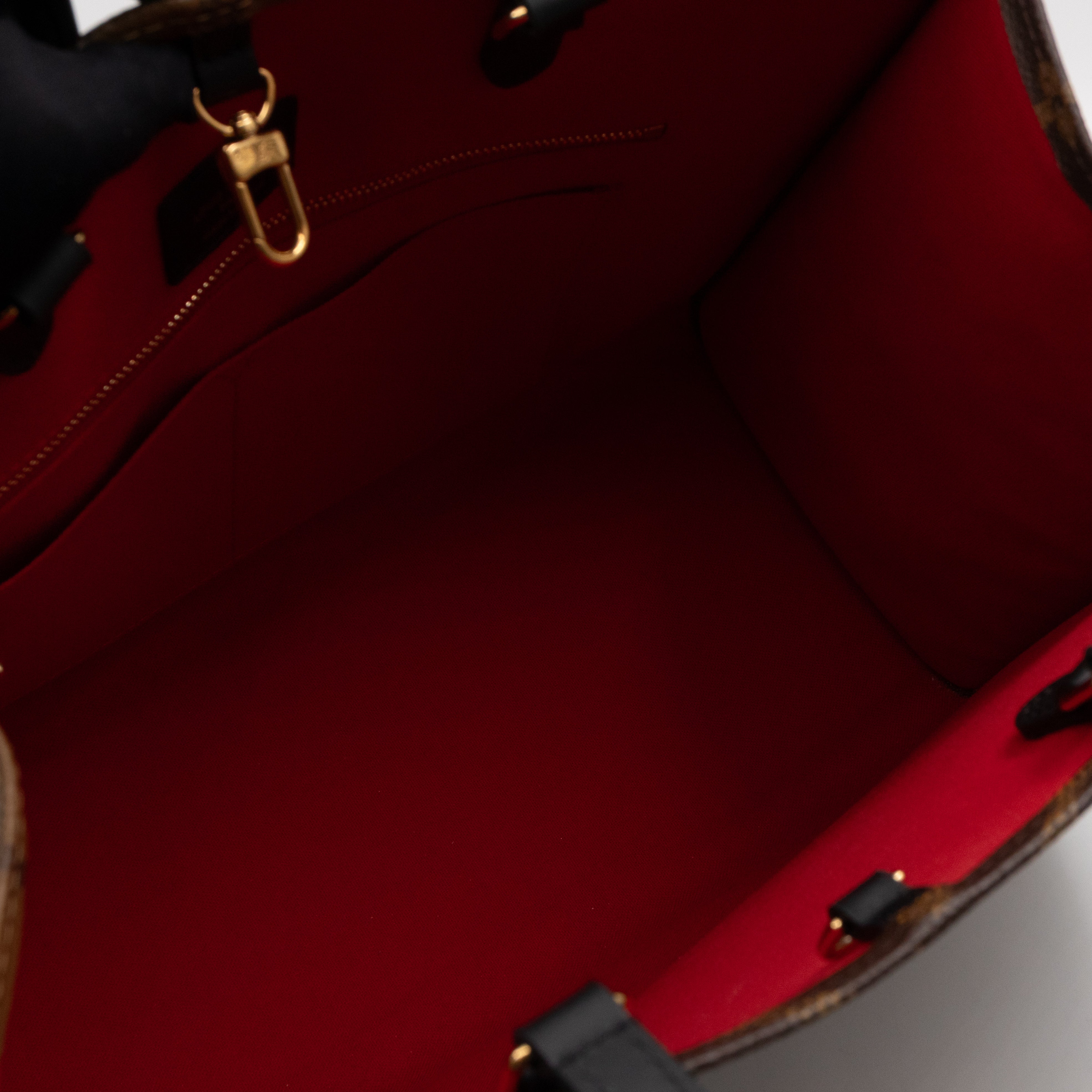 Onthego MM Monogram Reverse