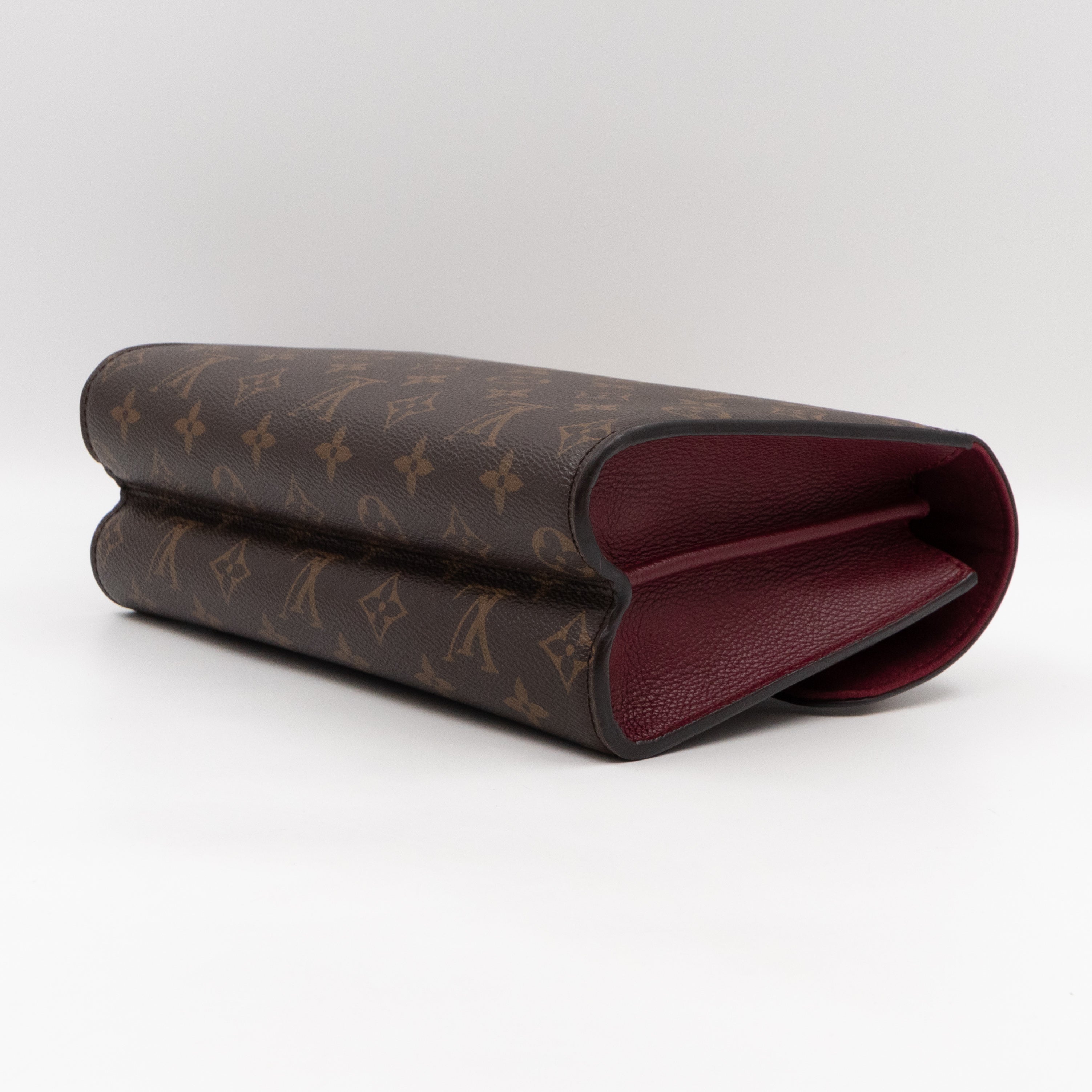 Victoire Monogram Raisin