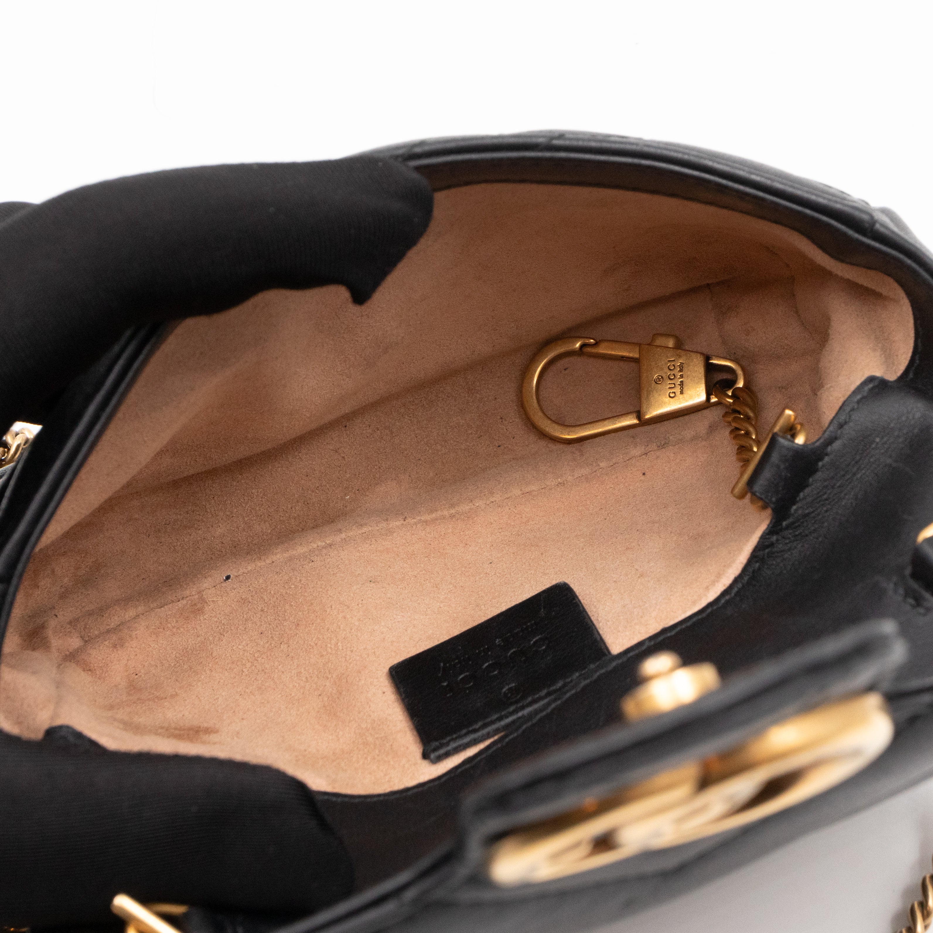 GG Marmont Flap Matelassé Super Mini Black Leather
