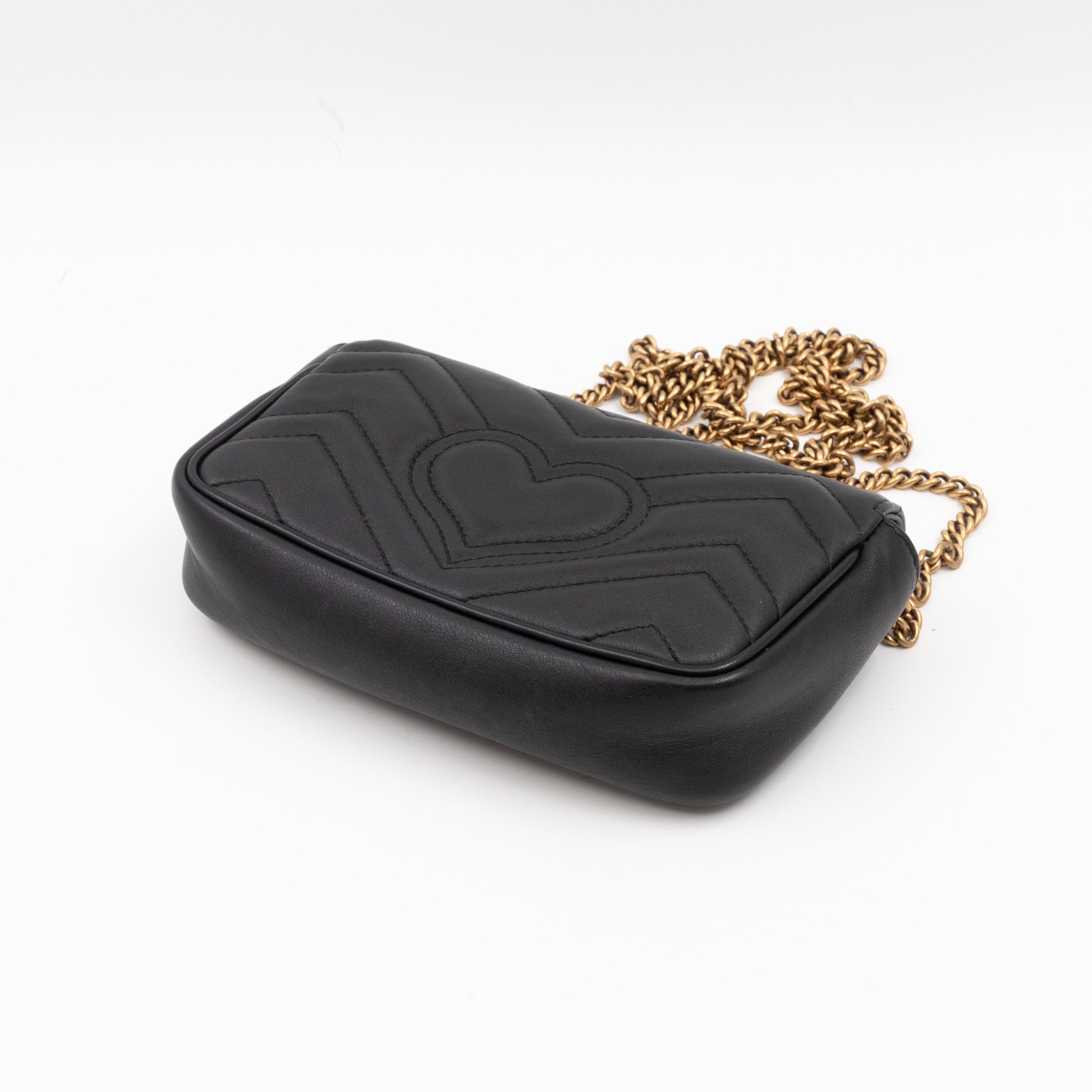 GG Marmont Flap Matelassé Super Mini Black Leather