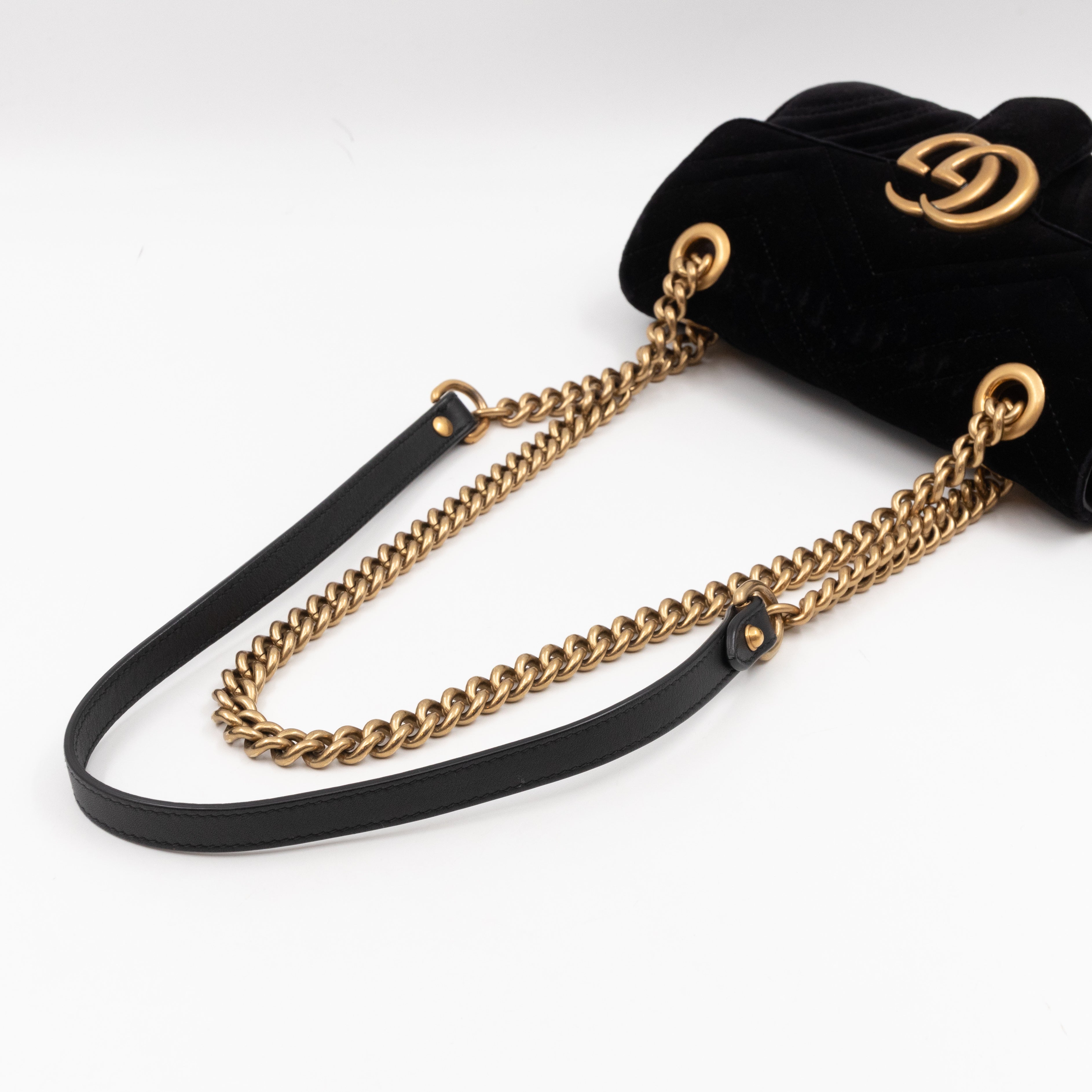 GG Marmont Flap Mini Black Velvet Aged Gold