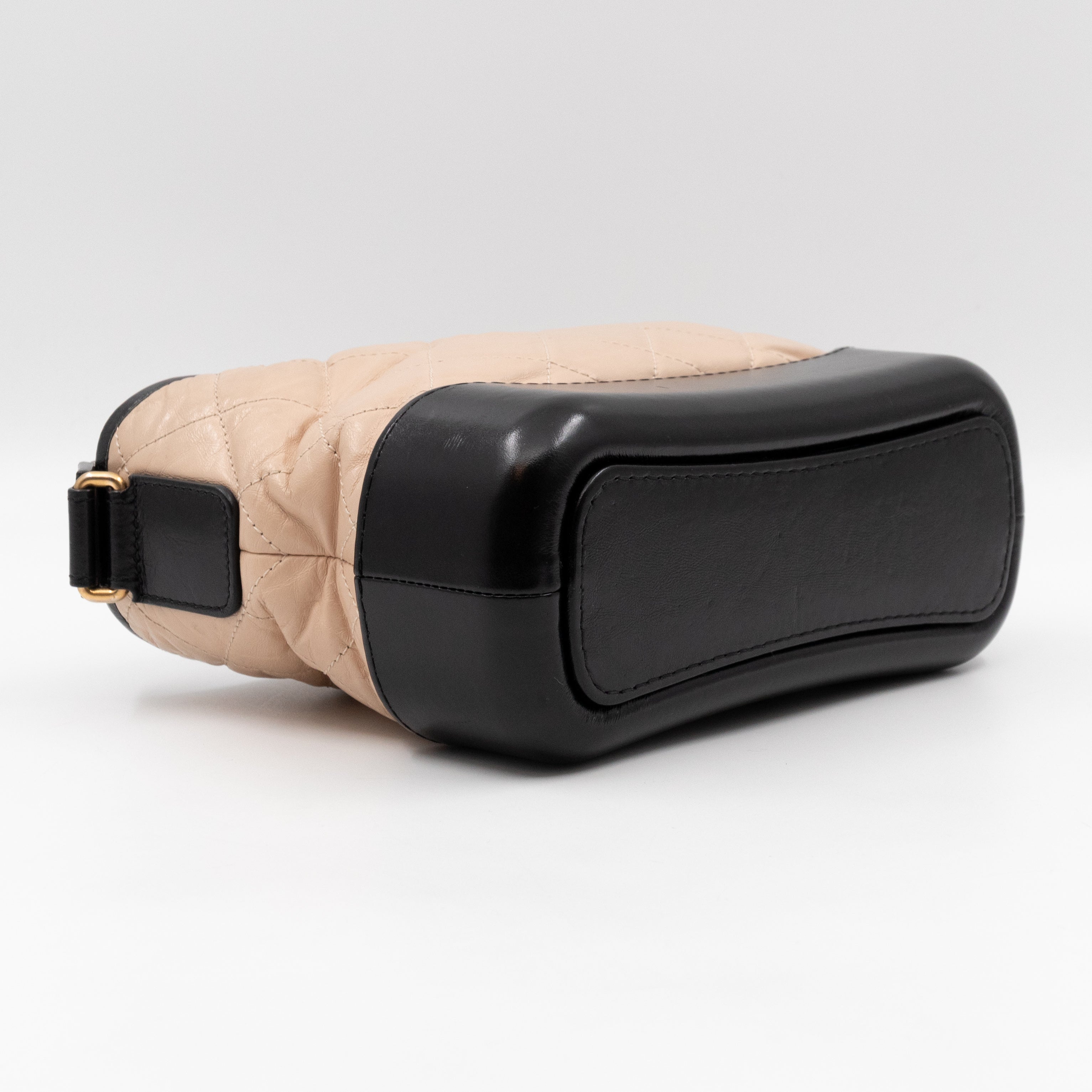 Gabrielle Hobo Small Beige Calf Leather