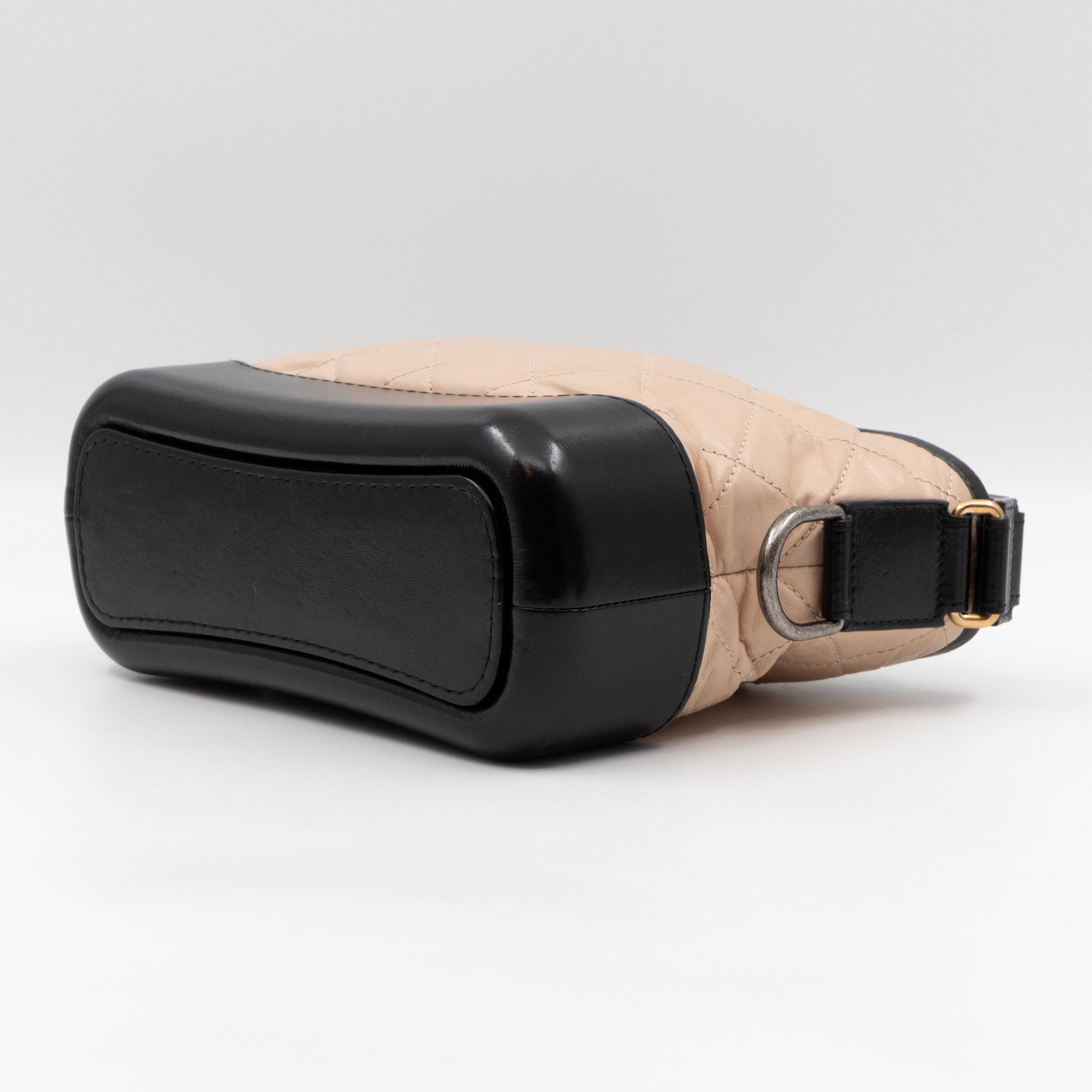 Gabrielle Hobo Small Beige Calf Leather