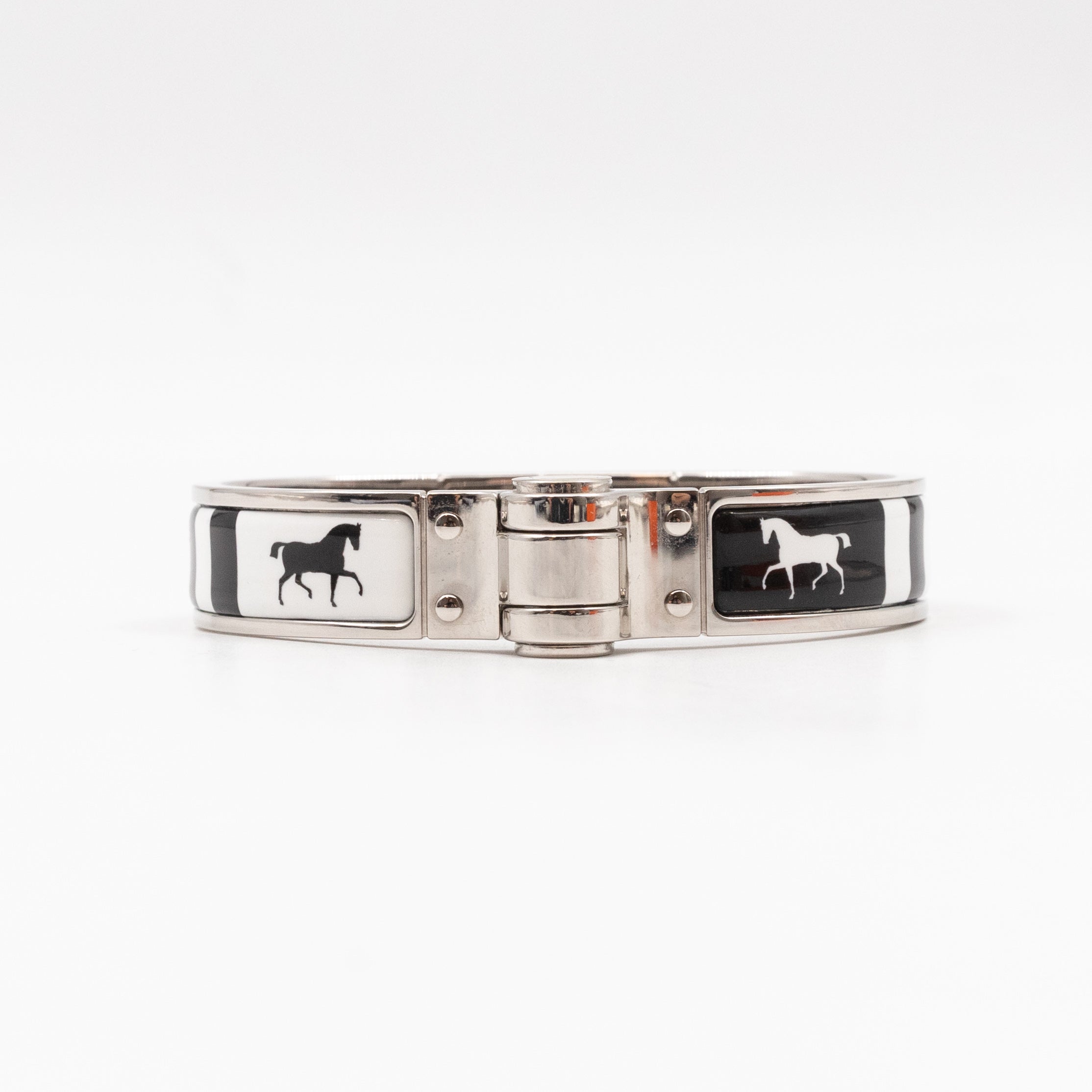 Enamel Hinged Bracelet M Positif Negatif
