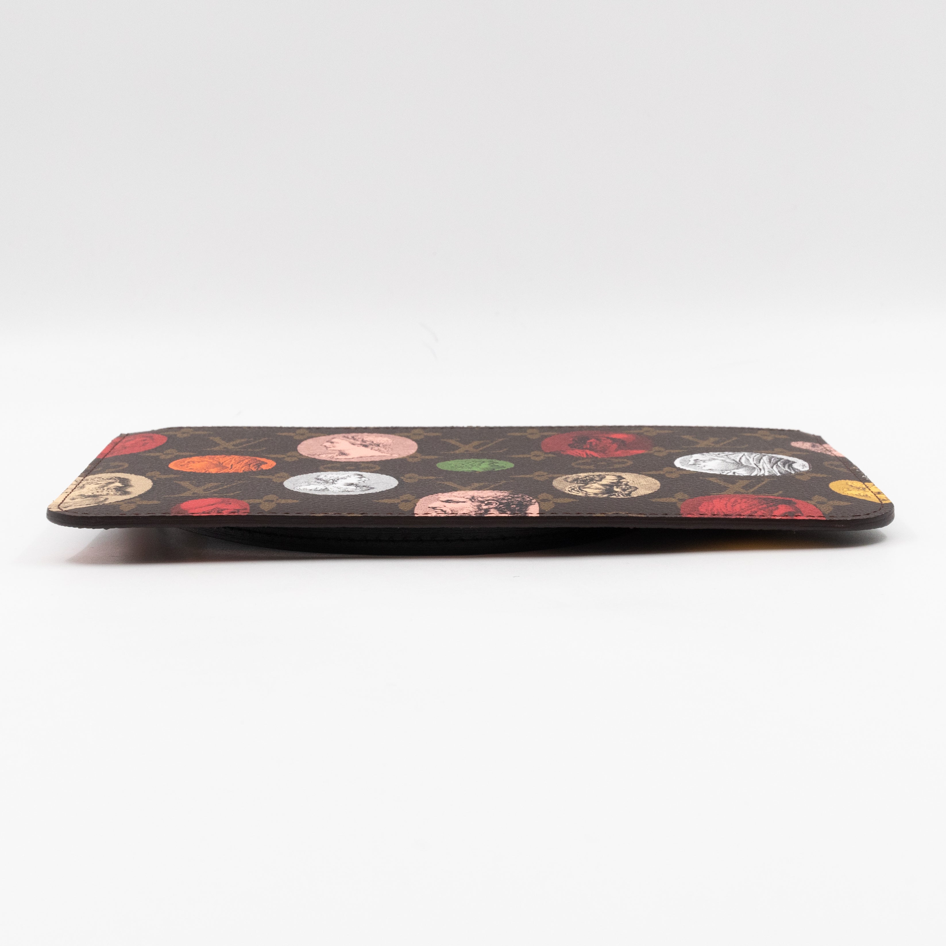 Neverfull Pochette LV x Fornasetti Monogram Cameo