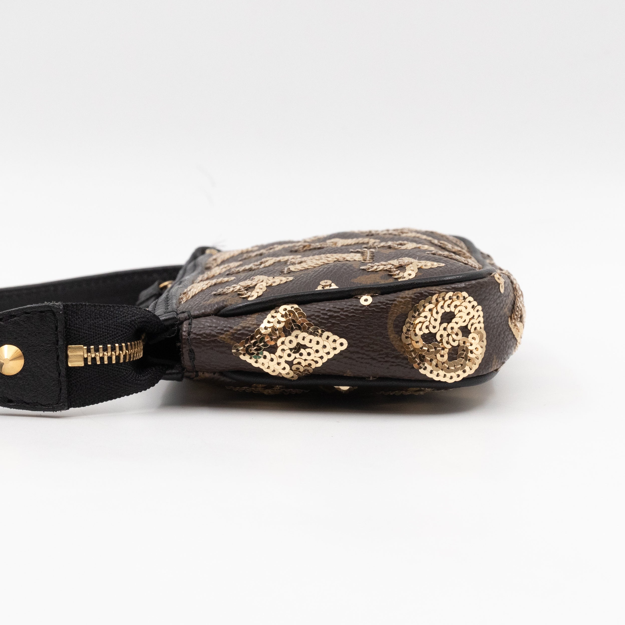 Mini Pochette Accessoires Monogram Eclipse Gold Sequins