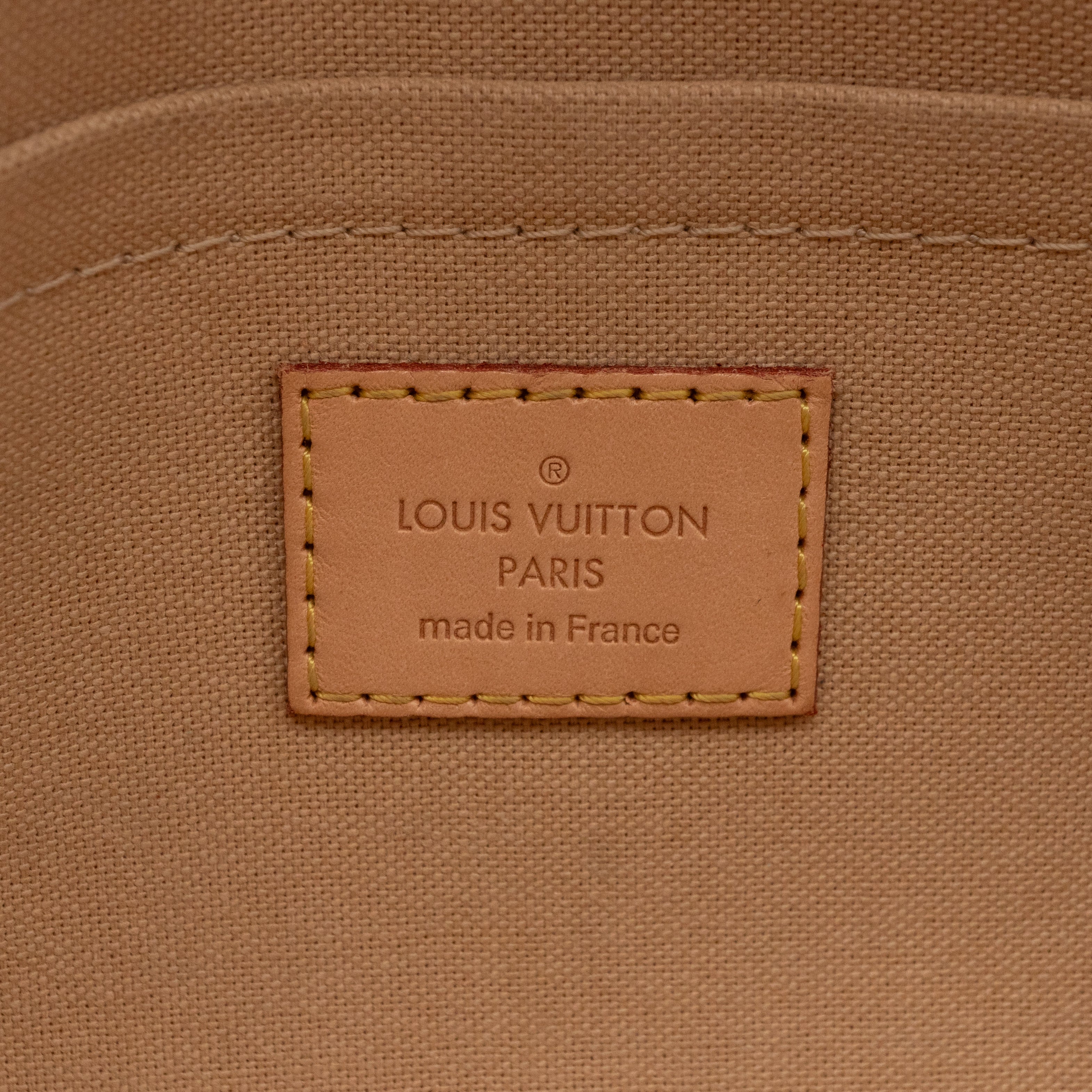 Favorite PM Damier Azur