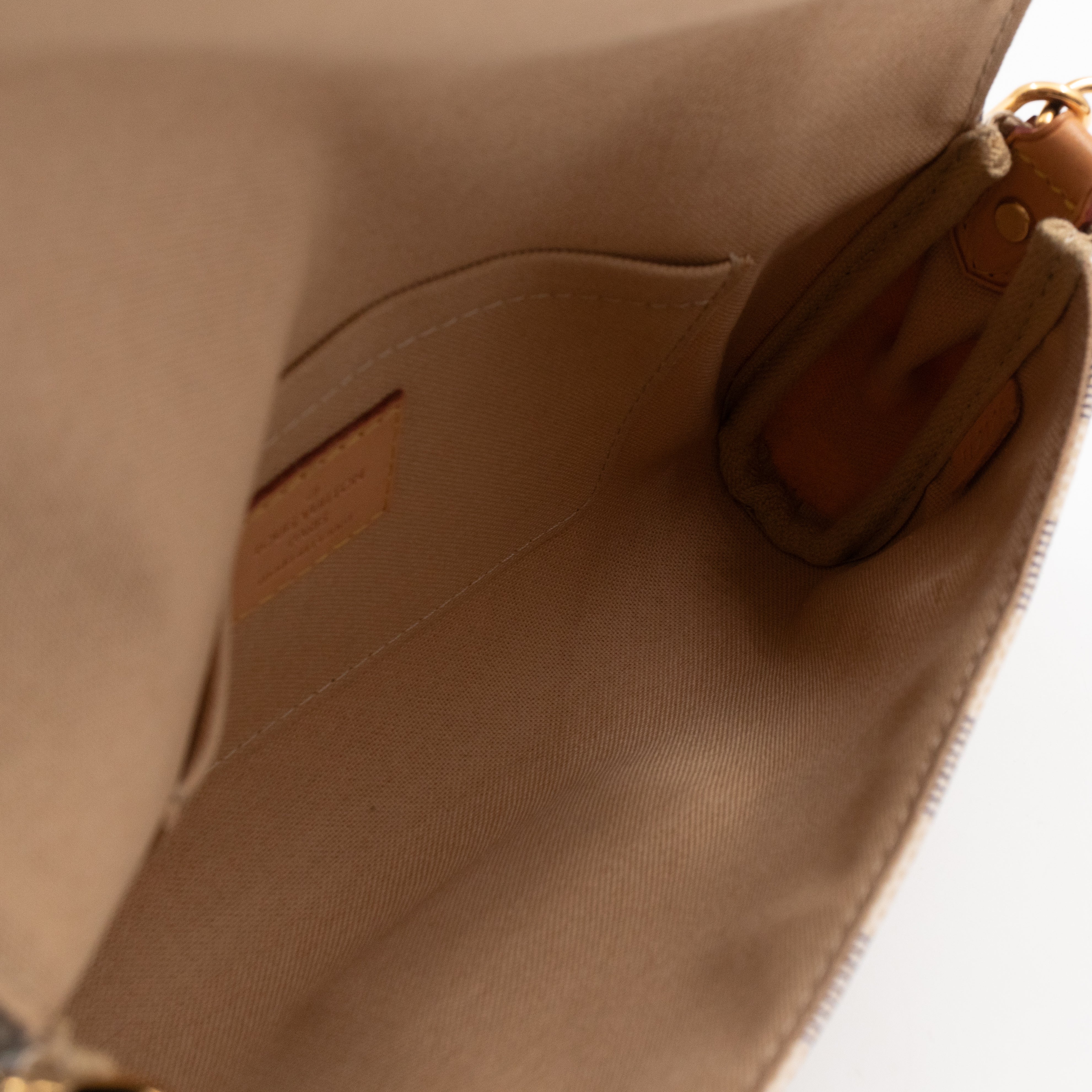 Favorite PM Damier Azur