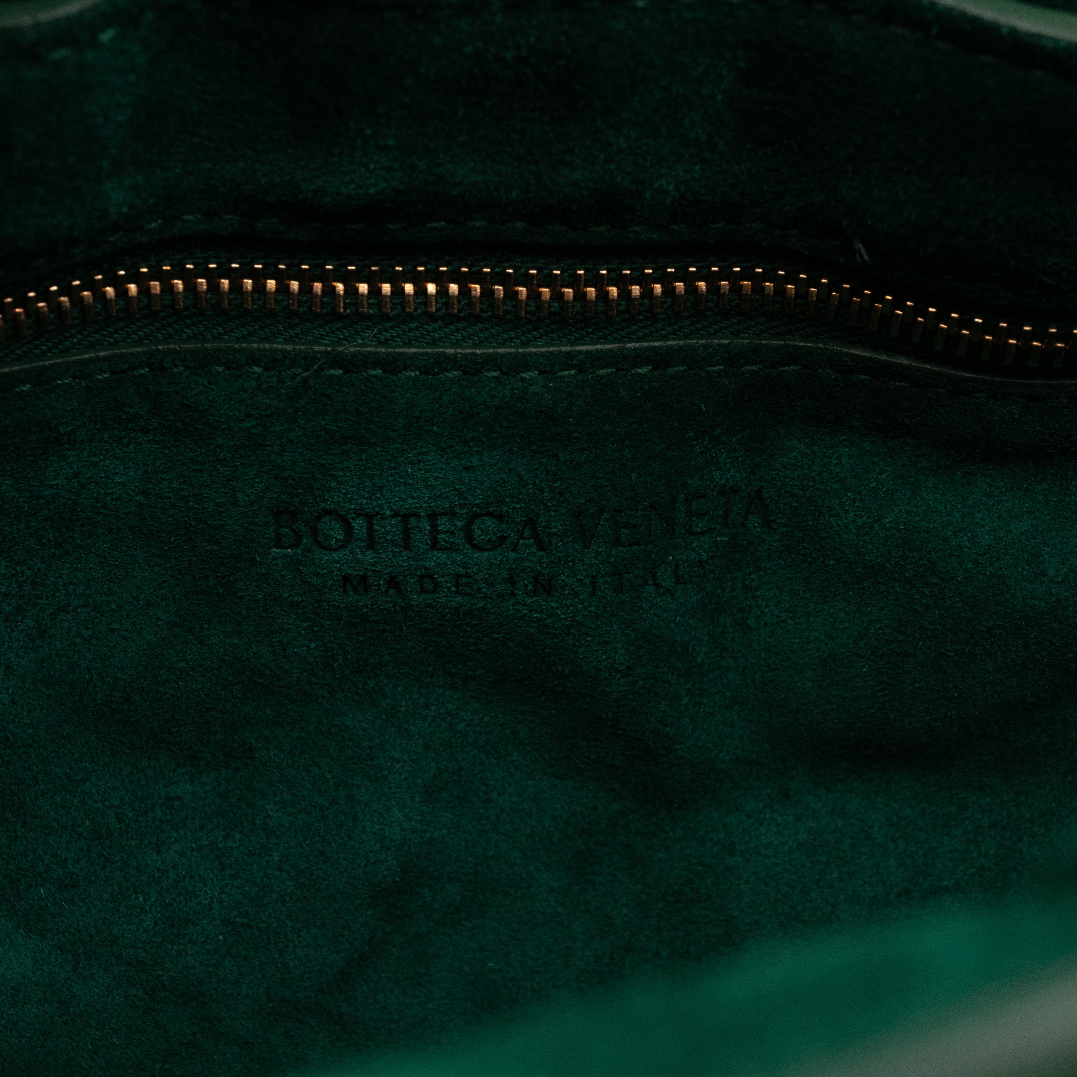 Chain Cassette Bag Green Suede & Gold