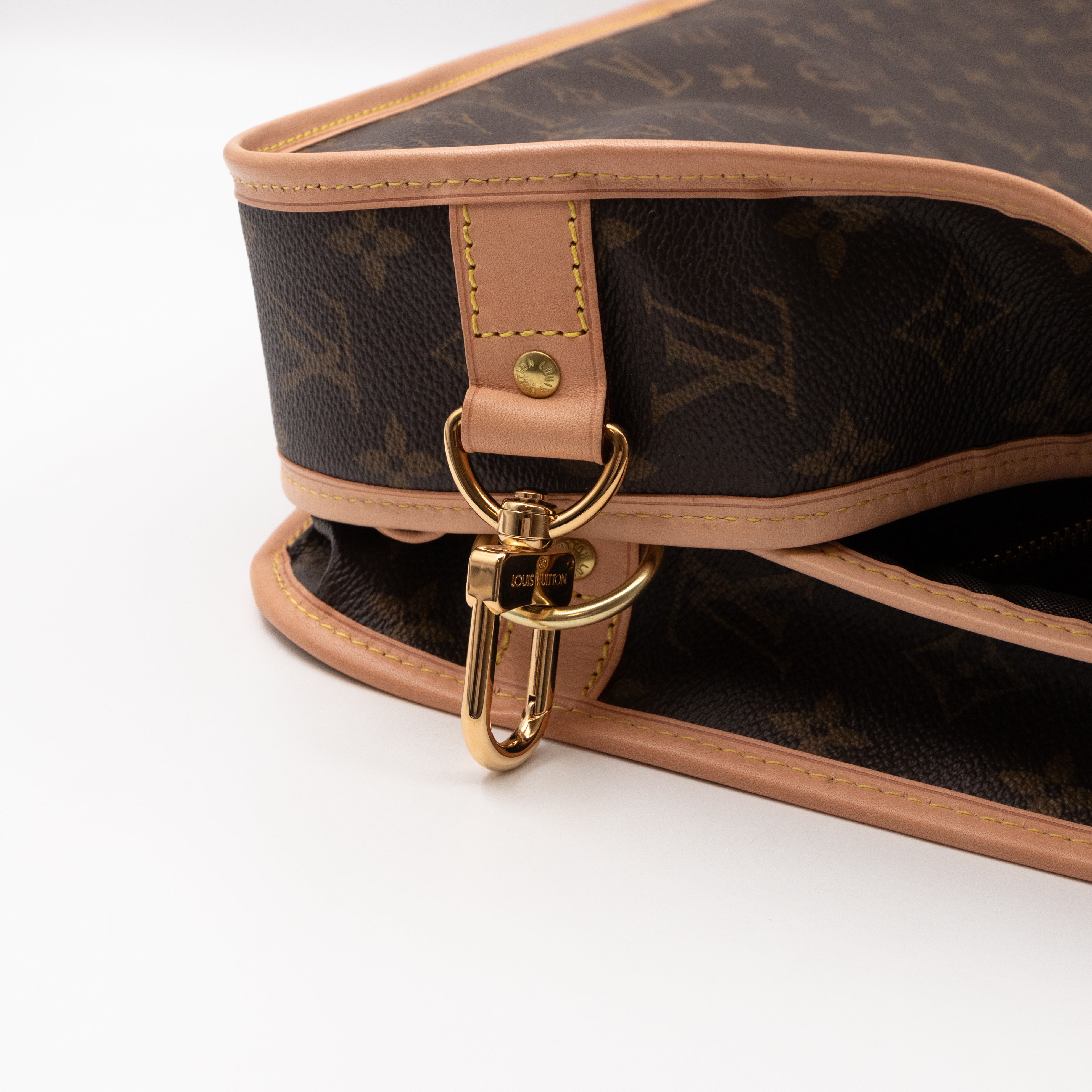 Portable Cabin NM Monogram