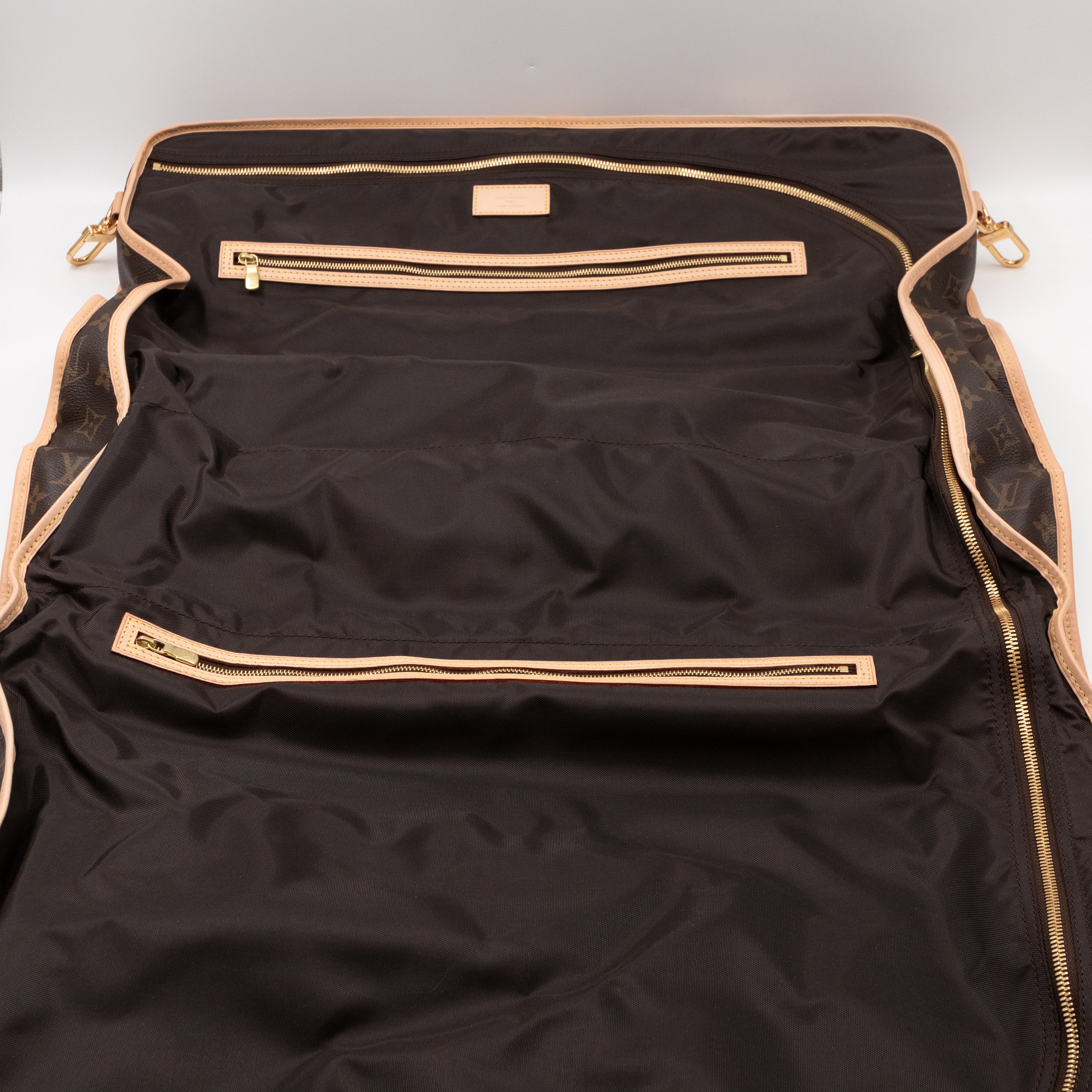 Portable Cabin NM Monogram