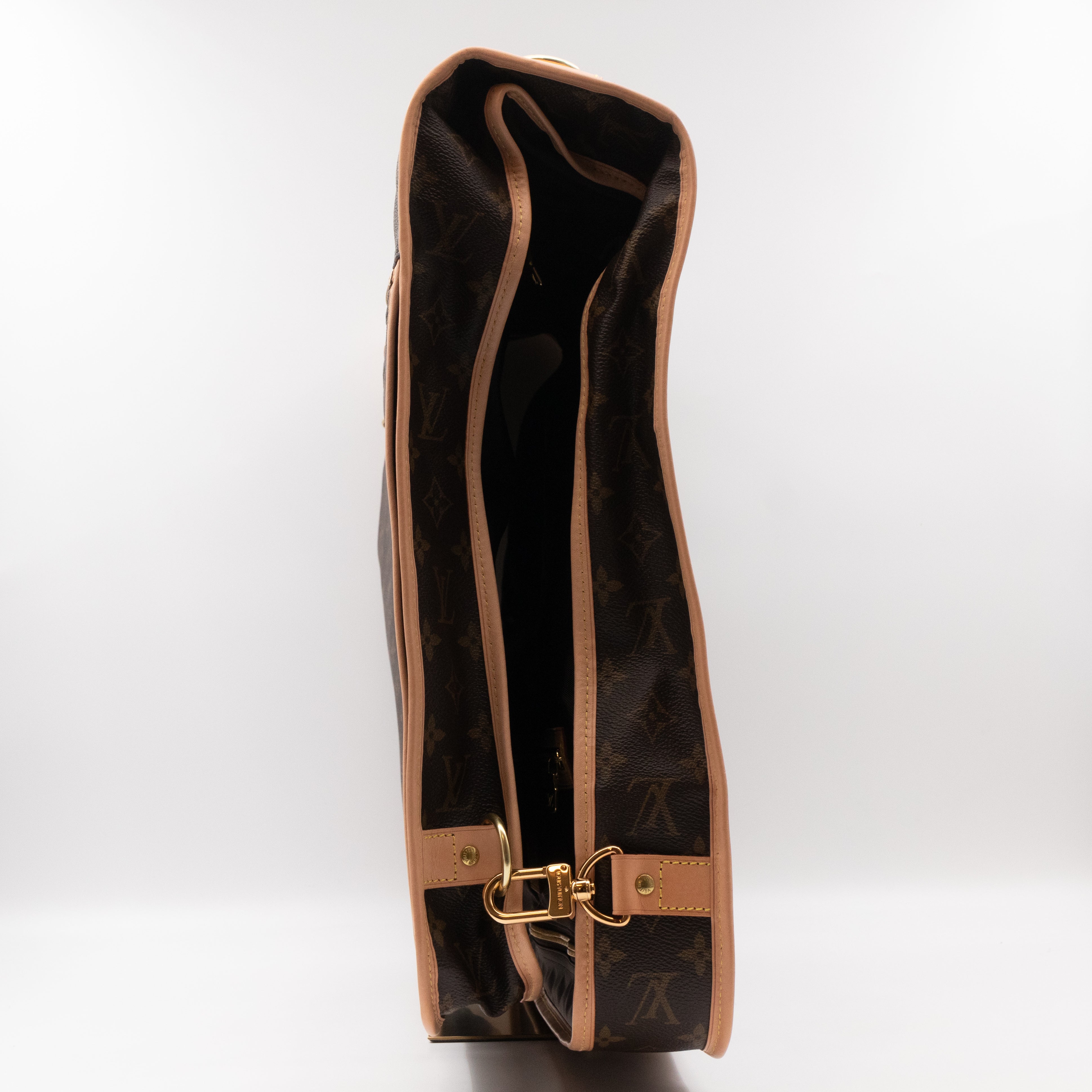 Portable Cabin NM Monogram