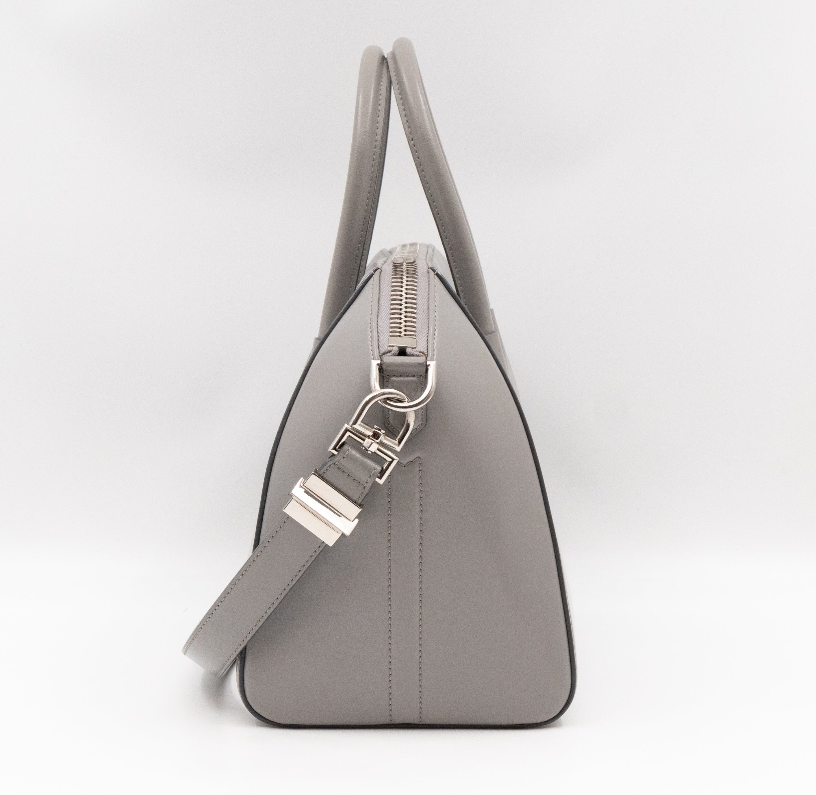 Antigona Small Smooth Grey Leather